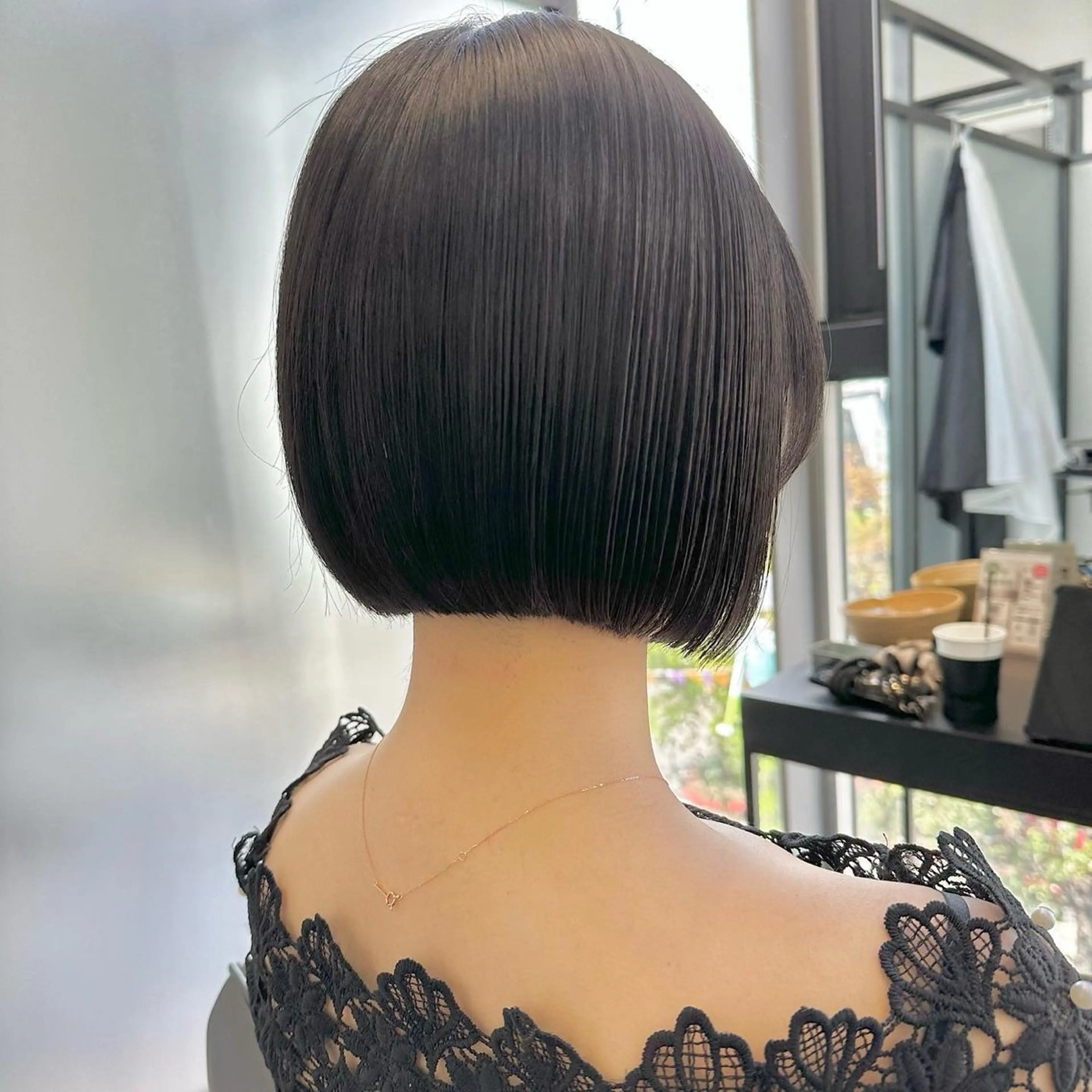 ショート ボブ SALOWIN心斎橋Suite店所属・洗っても取れない 髪質改善|OJIROのヘアスタイル