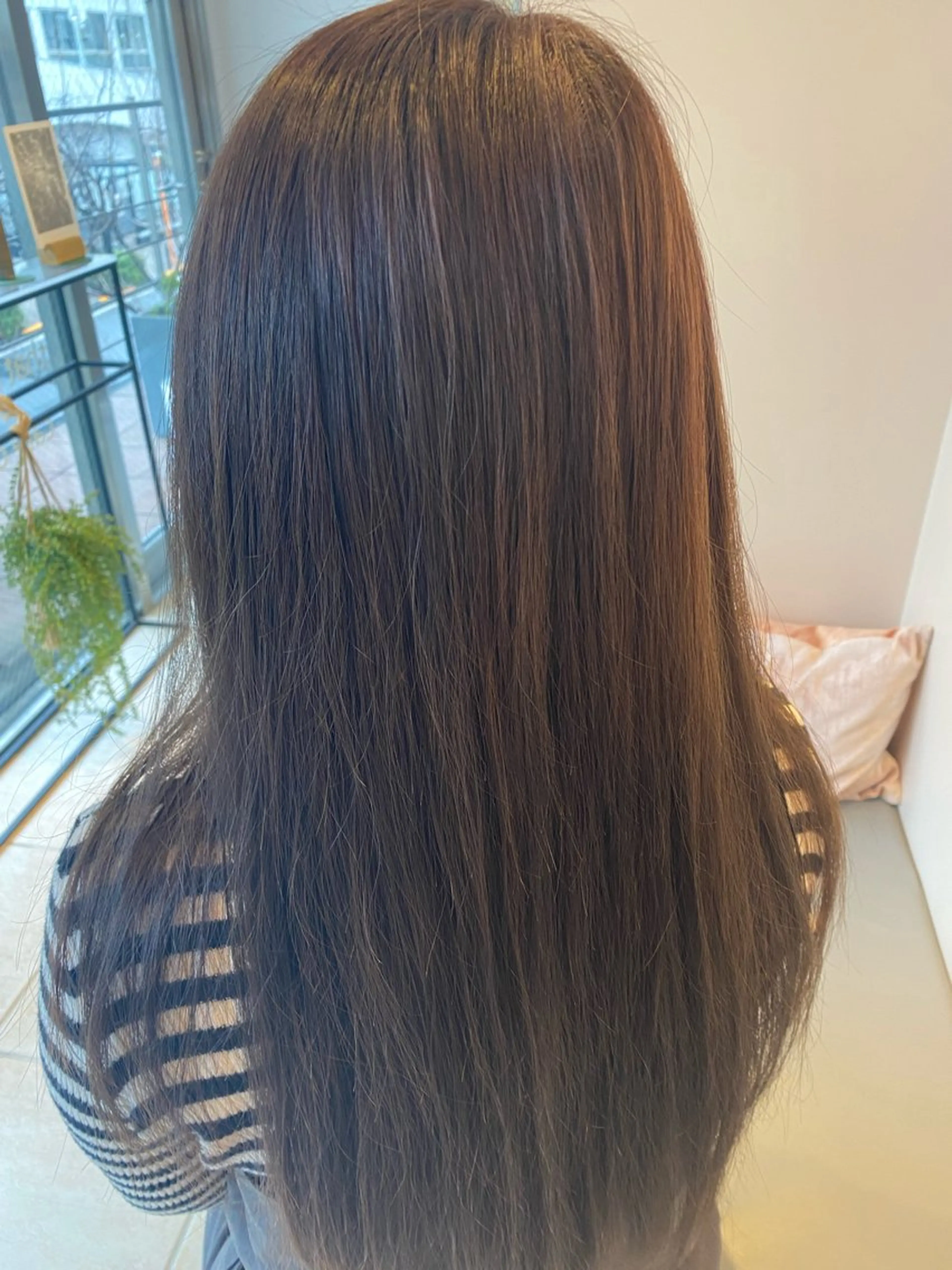 ロング カラー ブラウンカラー PREVIA銀座渡辺 真矢のヘアスタイル