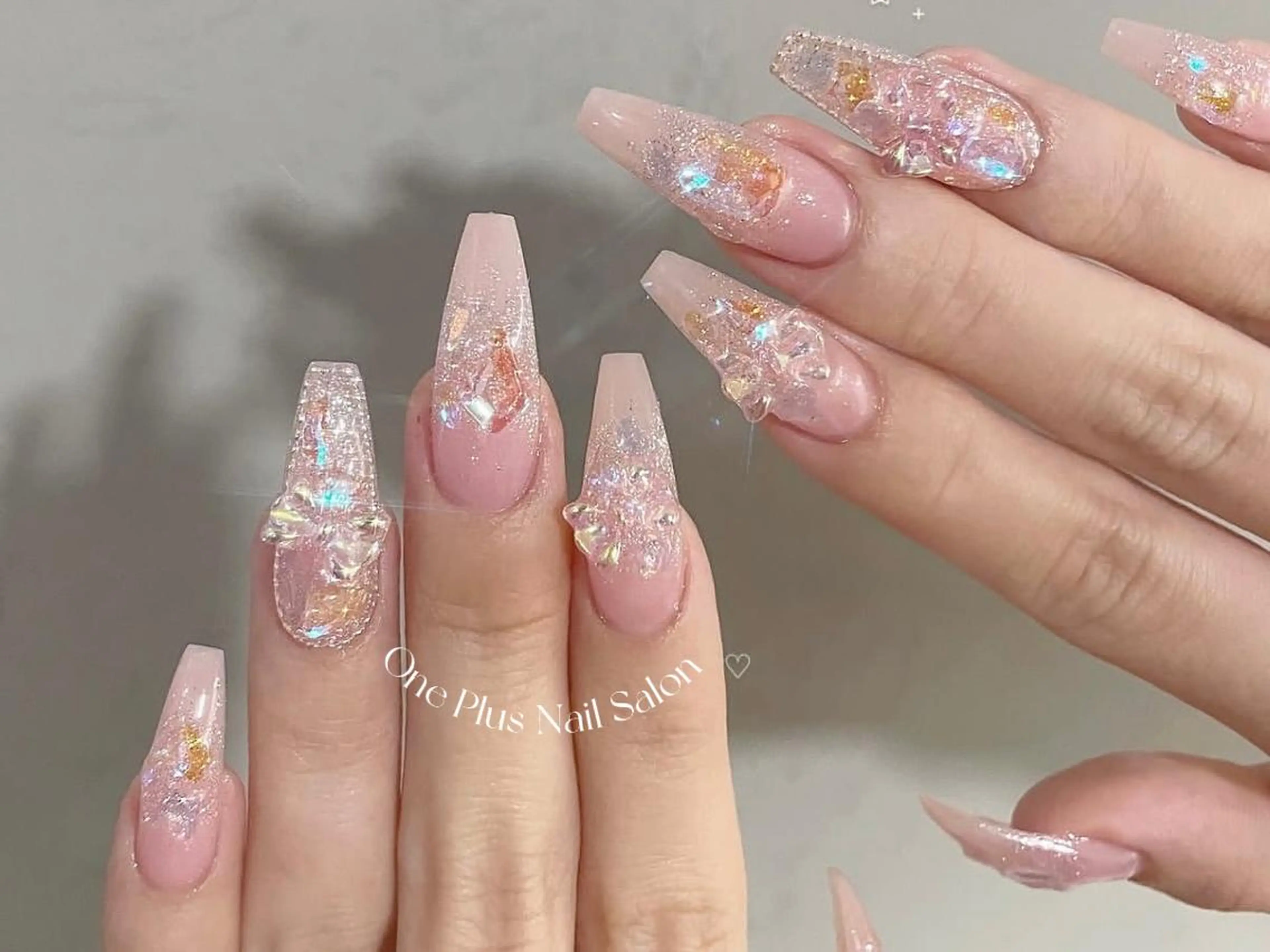 ネイル One Plus Nail Salonのネイルデザイン