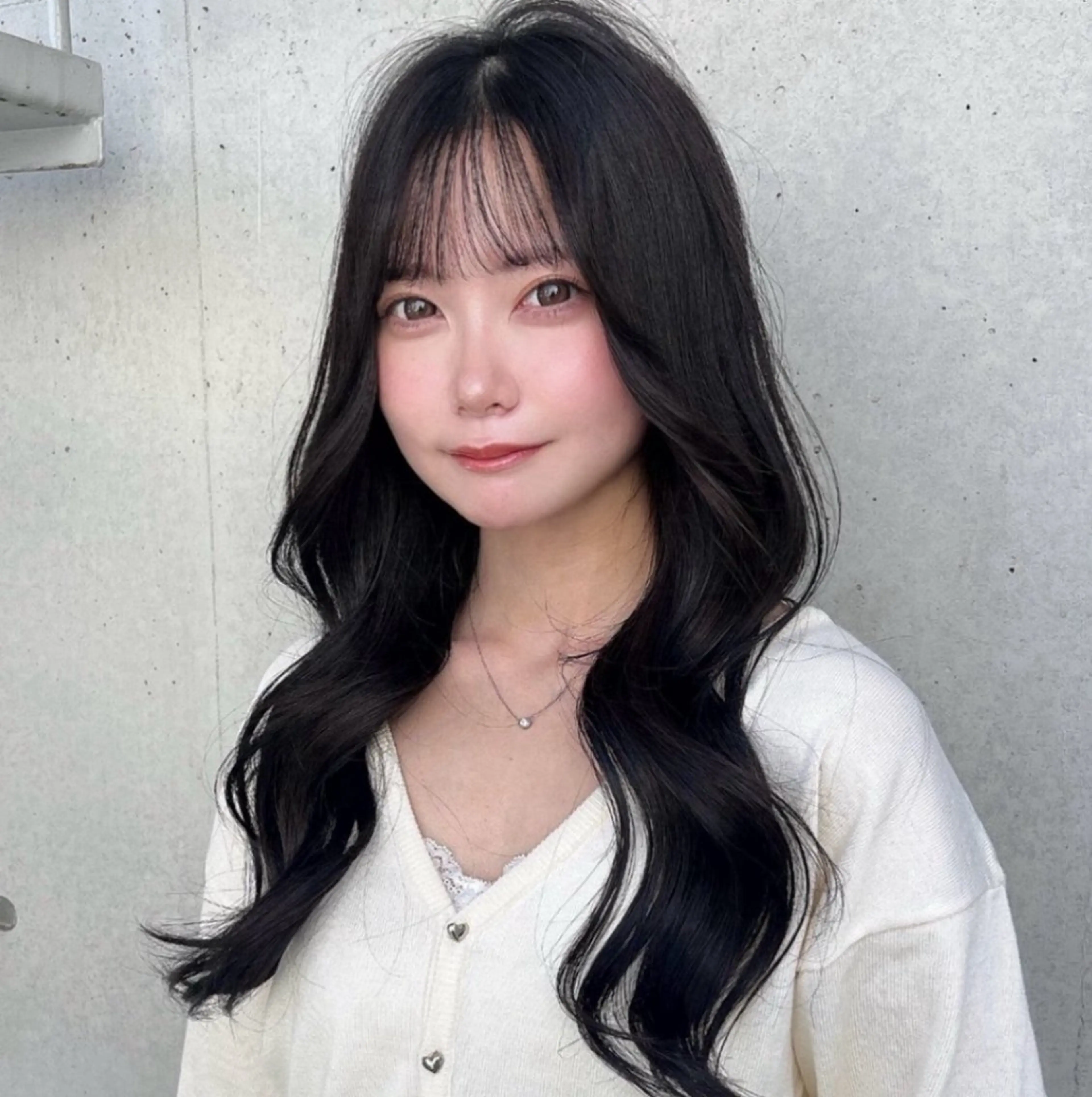 ロング カラー 🫧うる艶トレンド 🫧透明感カラーのヘアスタイル