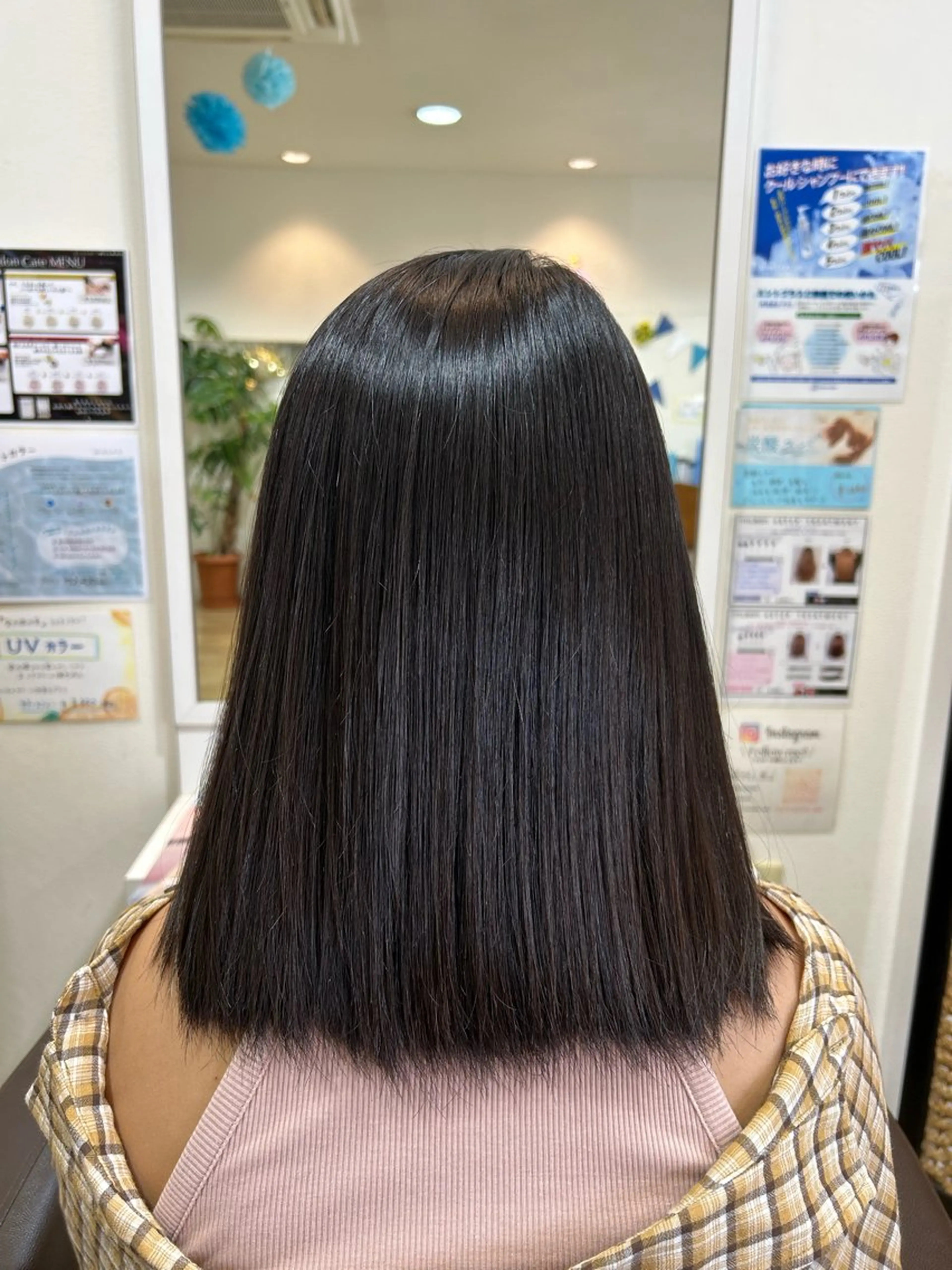 ミディアム ボブ/ショートボブ/ 艶カラー/吉川清保のヘアスタイル