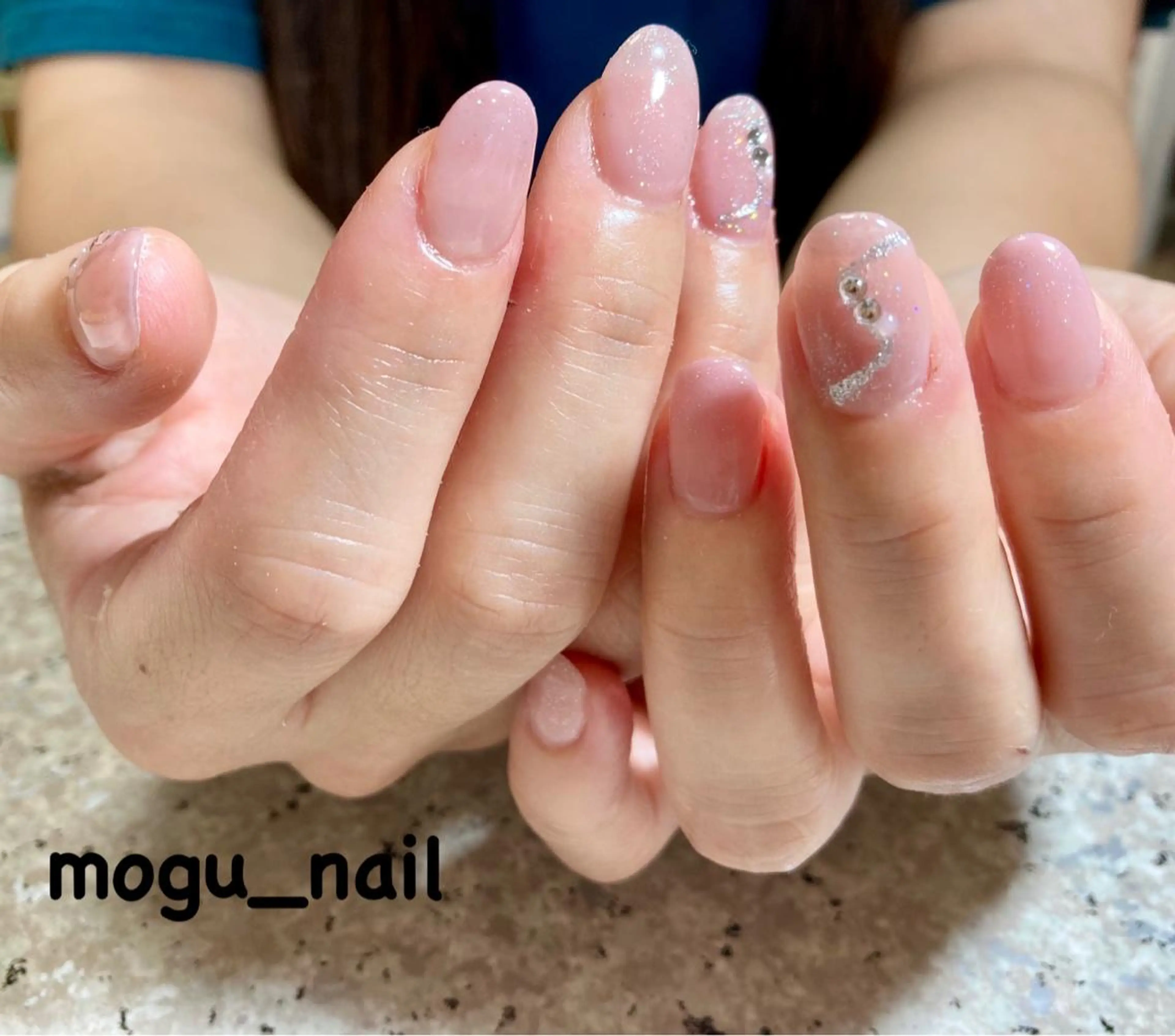 ネイル Mogu_ nailのネイルデザイン