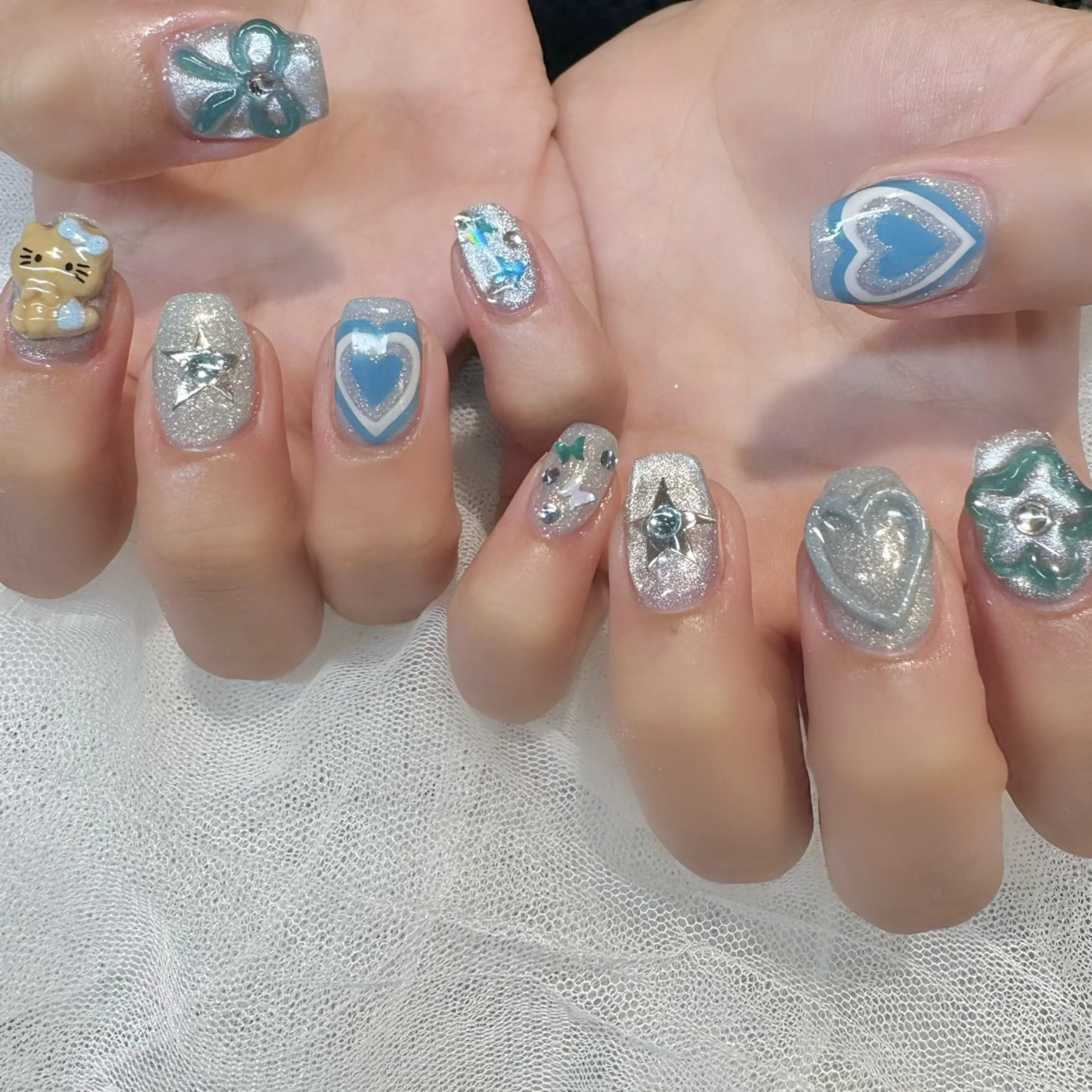 ネイル ハンドネイル 新井 ひなののネイルデザイン