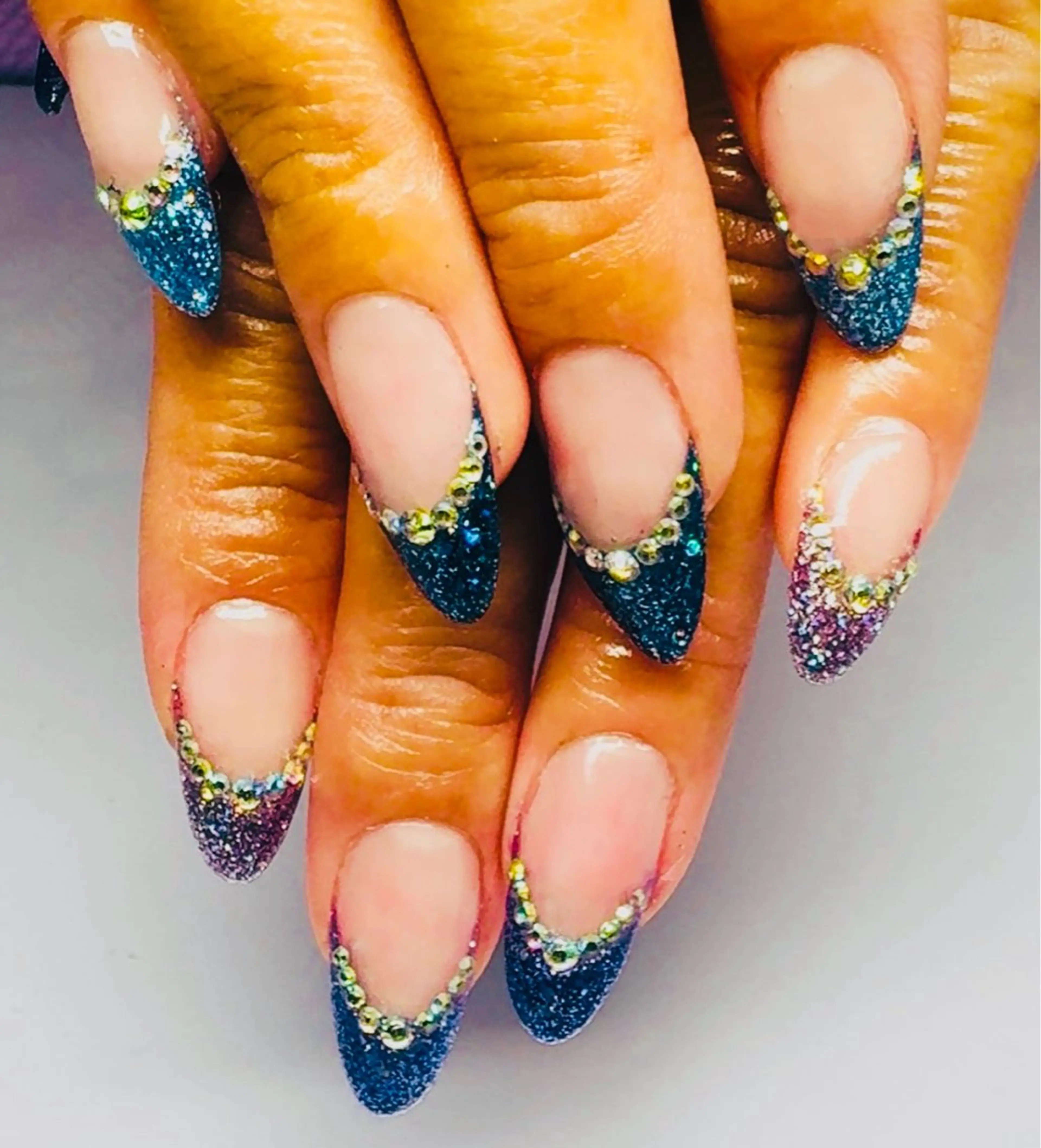 ネイル R Bella Nailのネイルデザイン