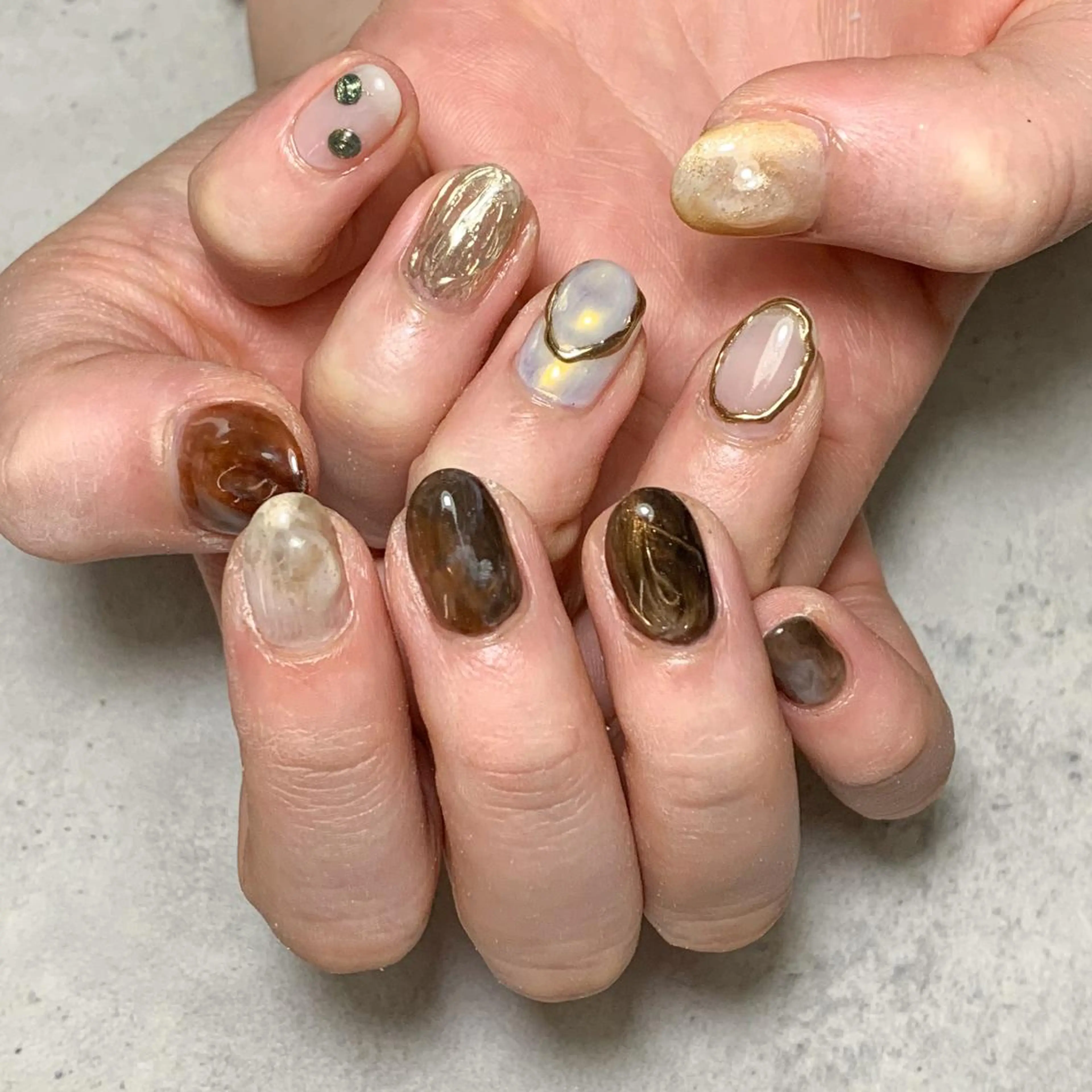 ネイル atelier　FIORITURA所属・FIORITURA aiのネイルデザイン