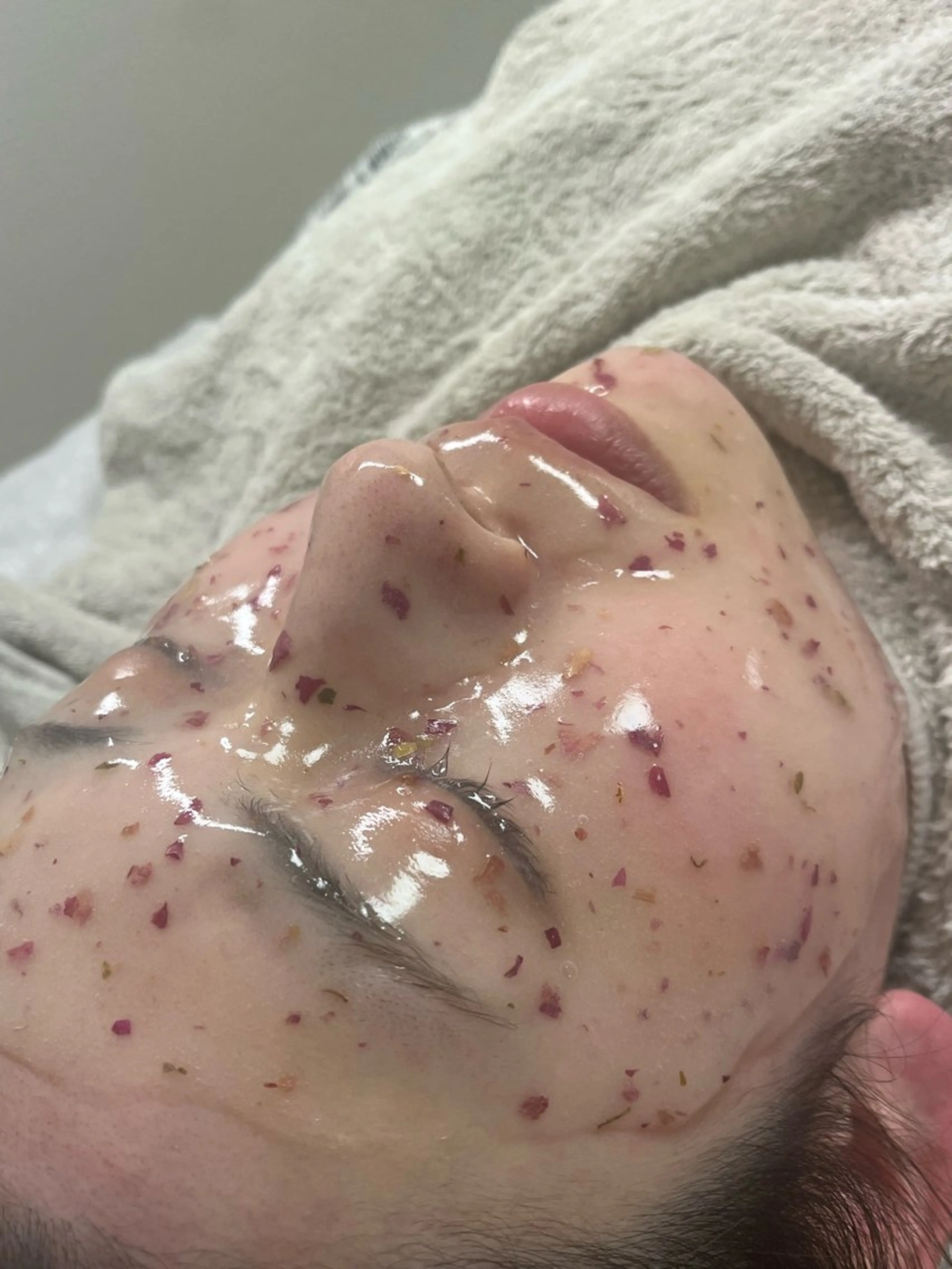 脱毛 MAKANA waxing&relaxation所属・MAKANA 吉岡 小岩店の眉毛・アイブロウイメージ