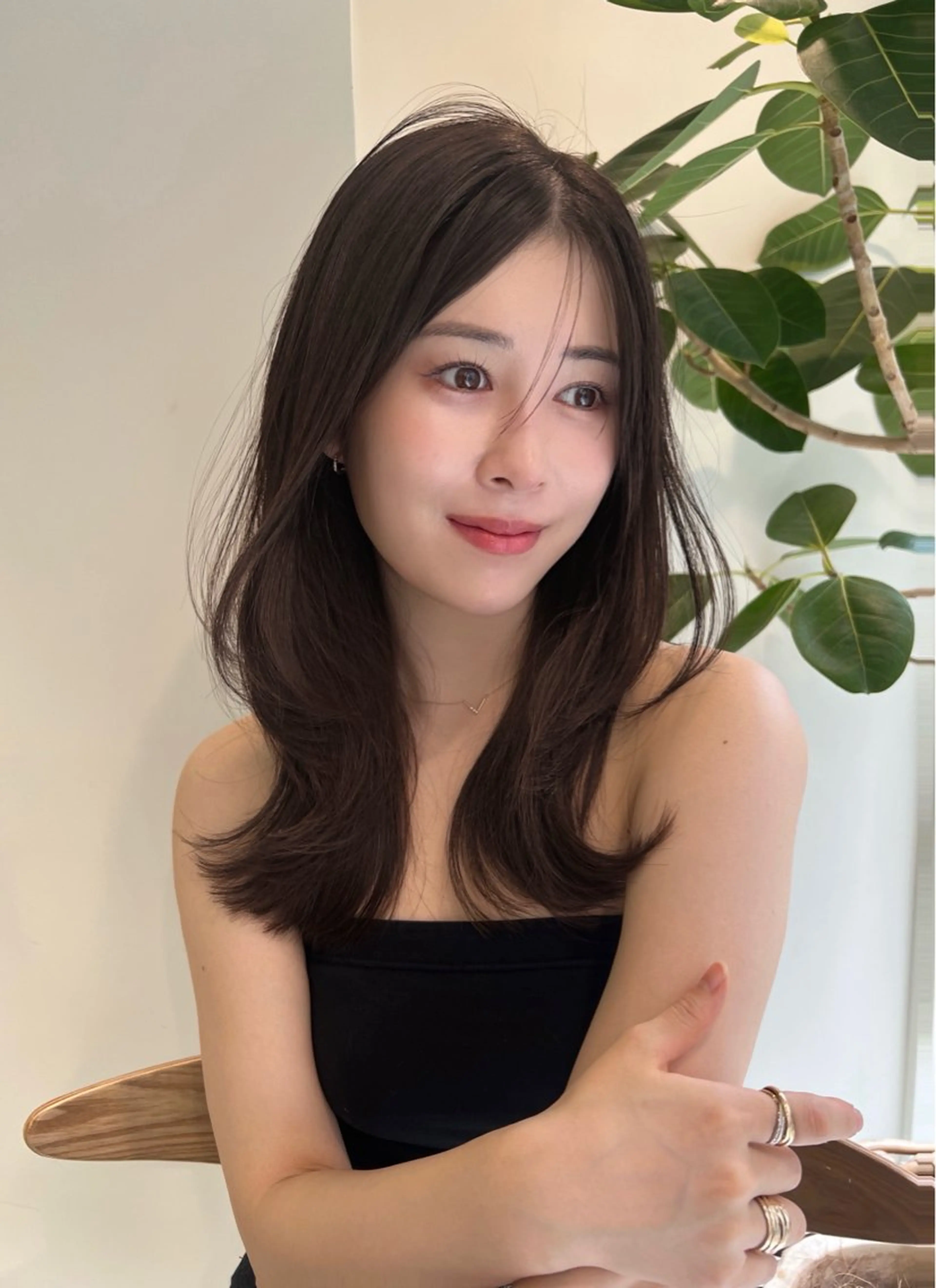 ロング レイヤーカット レイヤーカット/透明 感カラー/aikaのヘアスタイル