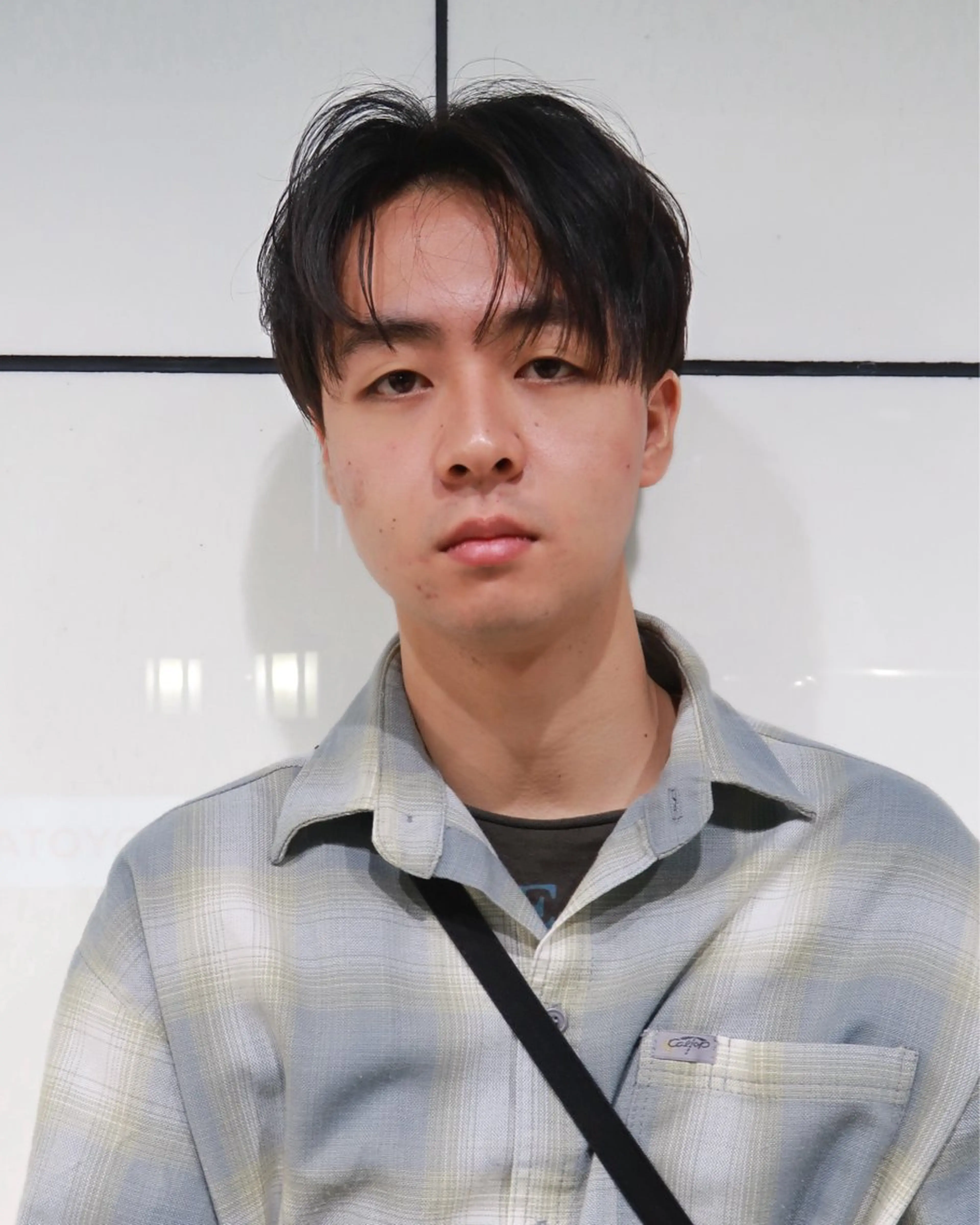 ミディアム カラー メンズ Rei/ 縮毛矯正/ ハイライトカラー募集のヘアスタイル