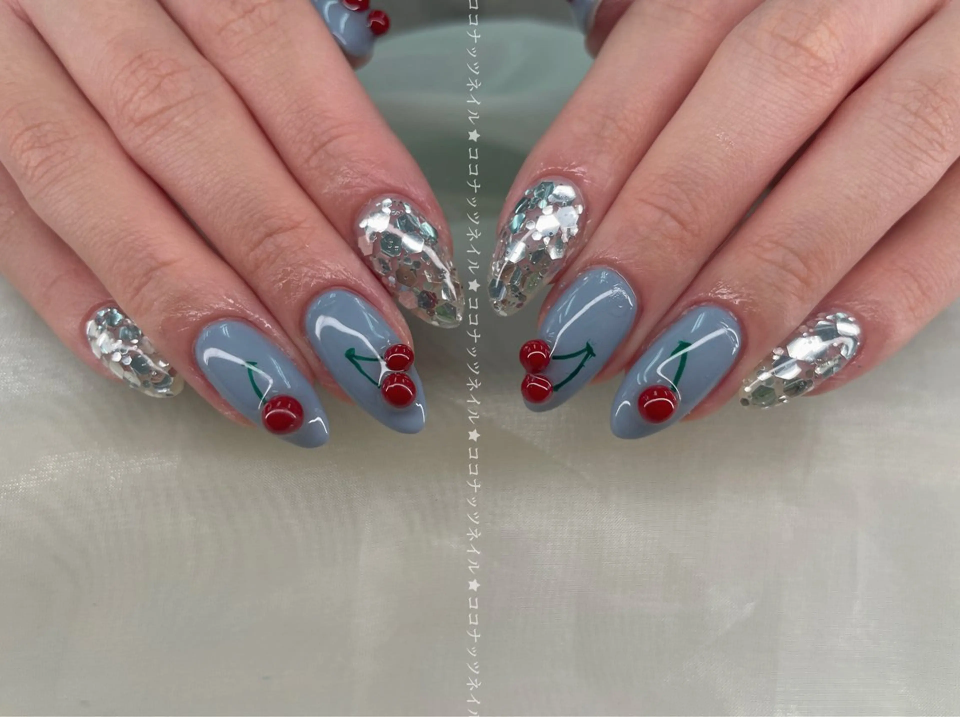 ネイル べっ甲ネイル フレンチネイル キラキラネイル マグネットネイル 大理石ネイル(マーブル) 神田 ココナッツのネイルデザイン