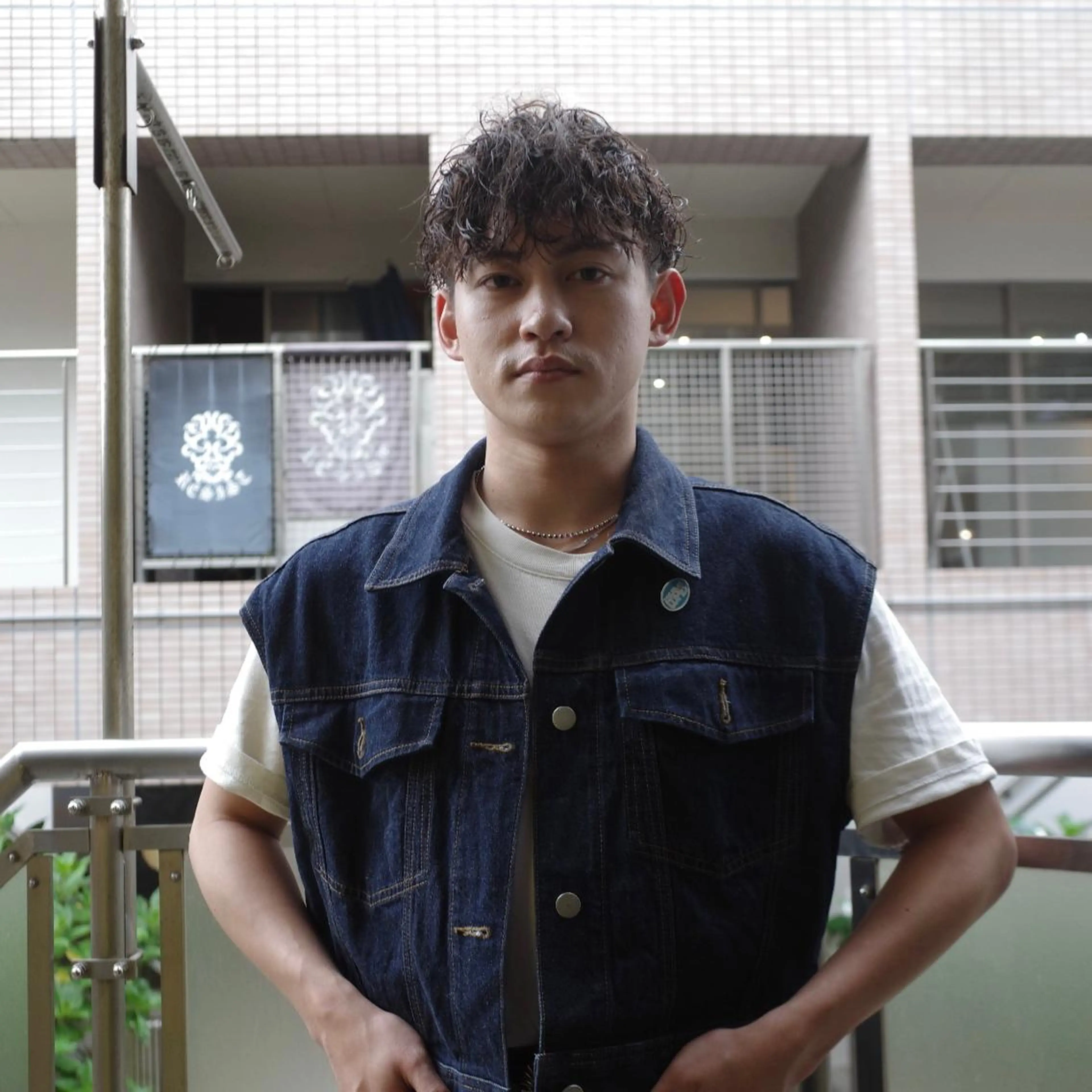 ショート パーマ メンズ ショートボブ ショートレイヤー メンズブリーチ メンズデザインカット フェードカット カット パーマ 🌈圧倒的デザイン パーマ　関和希のヘアスタイル