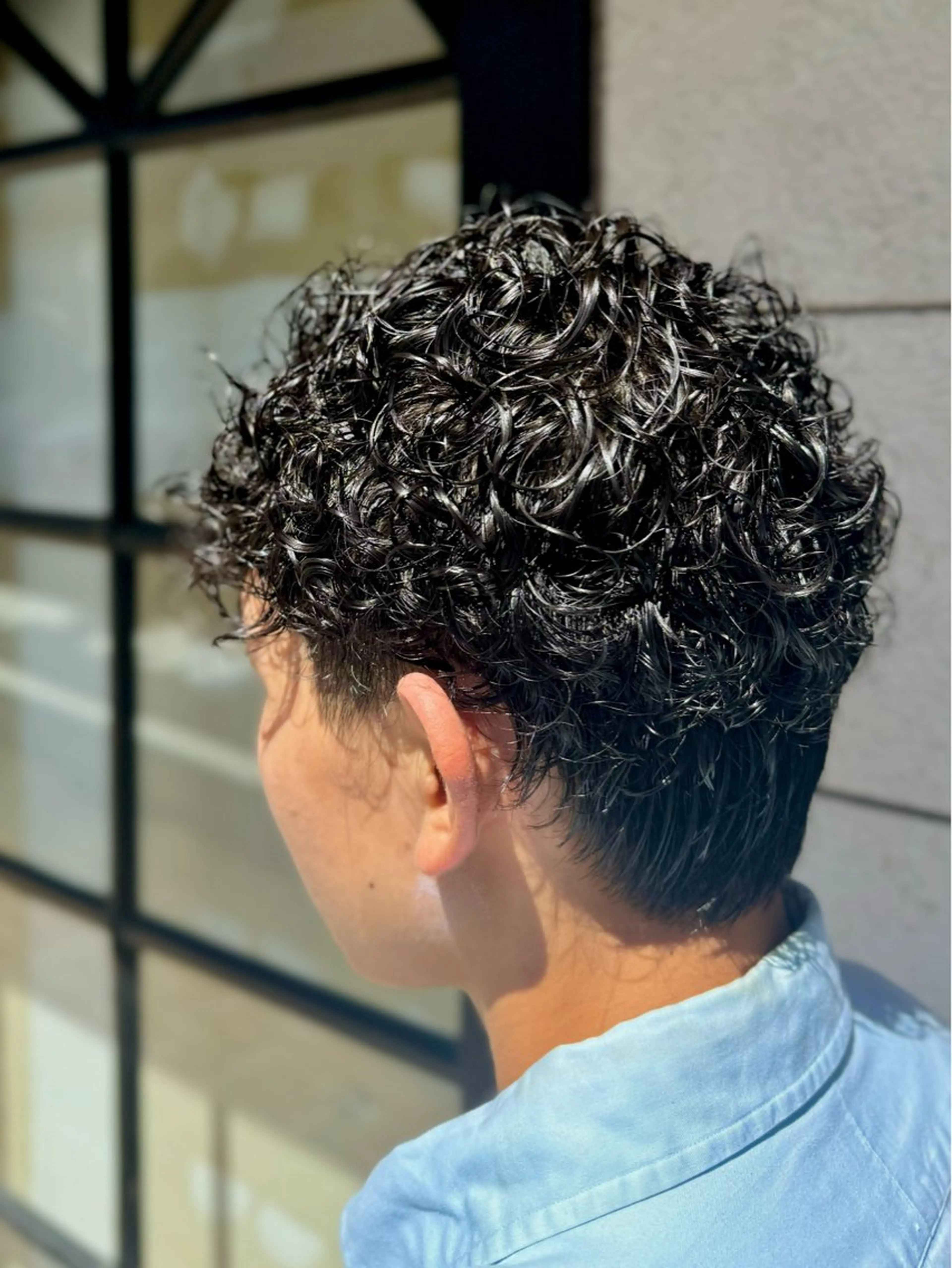 ショート カラー パーマ メンズ メンズ韓国風 マッシュ メンズパーマ プードルパーマ スペインカール 🎸メンズ/パーマ/ ショート🎸工藤達哉のヘアスタイル