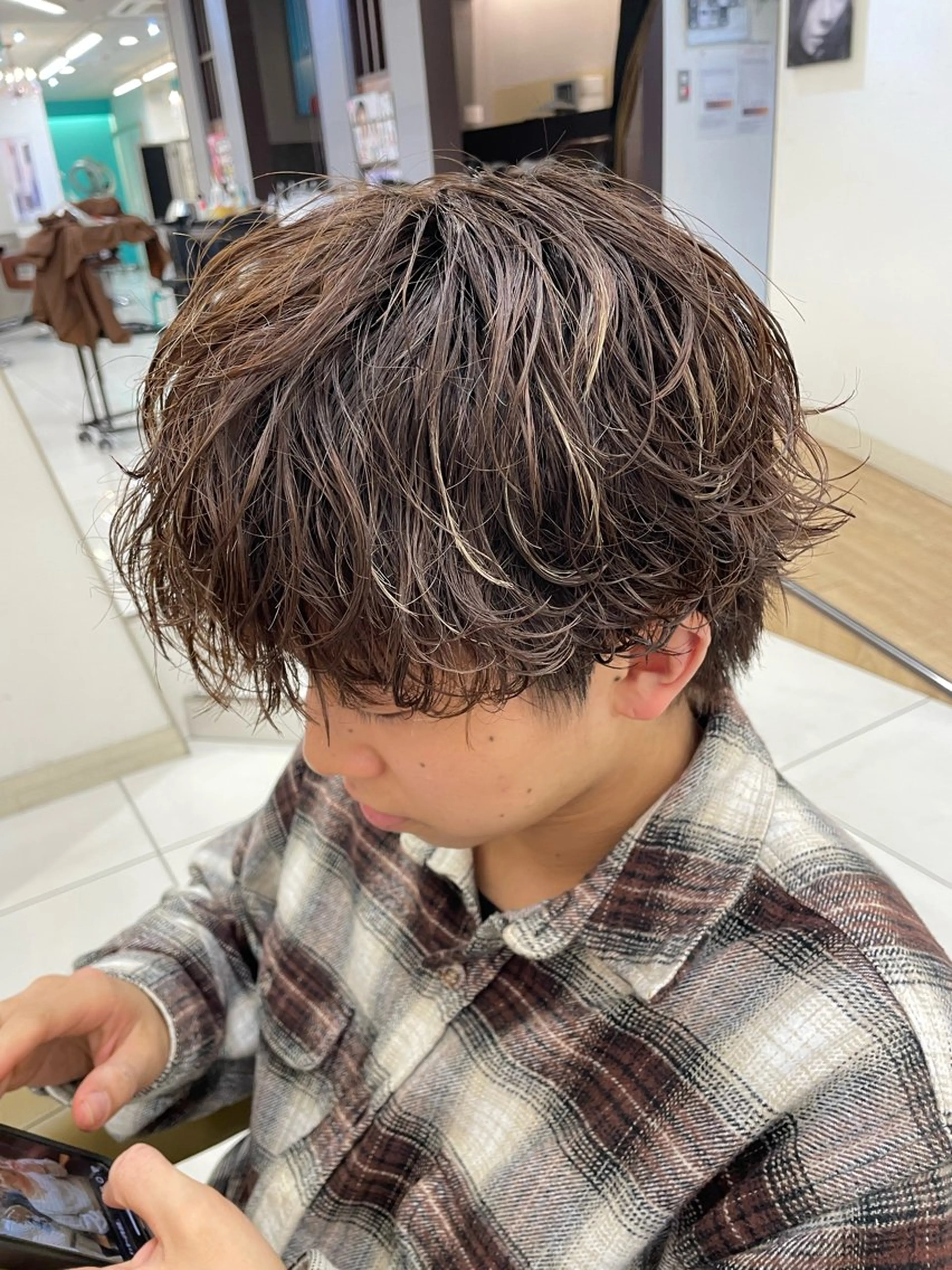 ショート パーマ メンズ メンズパーマ カット パーマ 伊藤 隆星のヘアスタイル