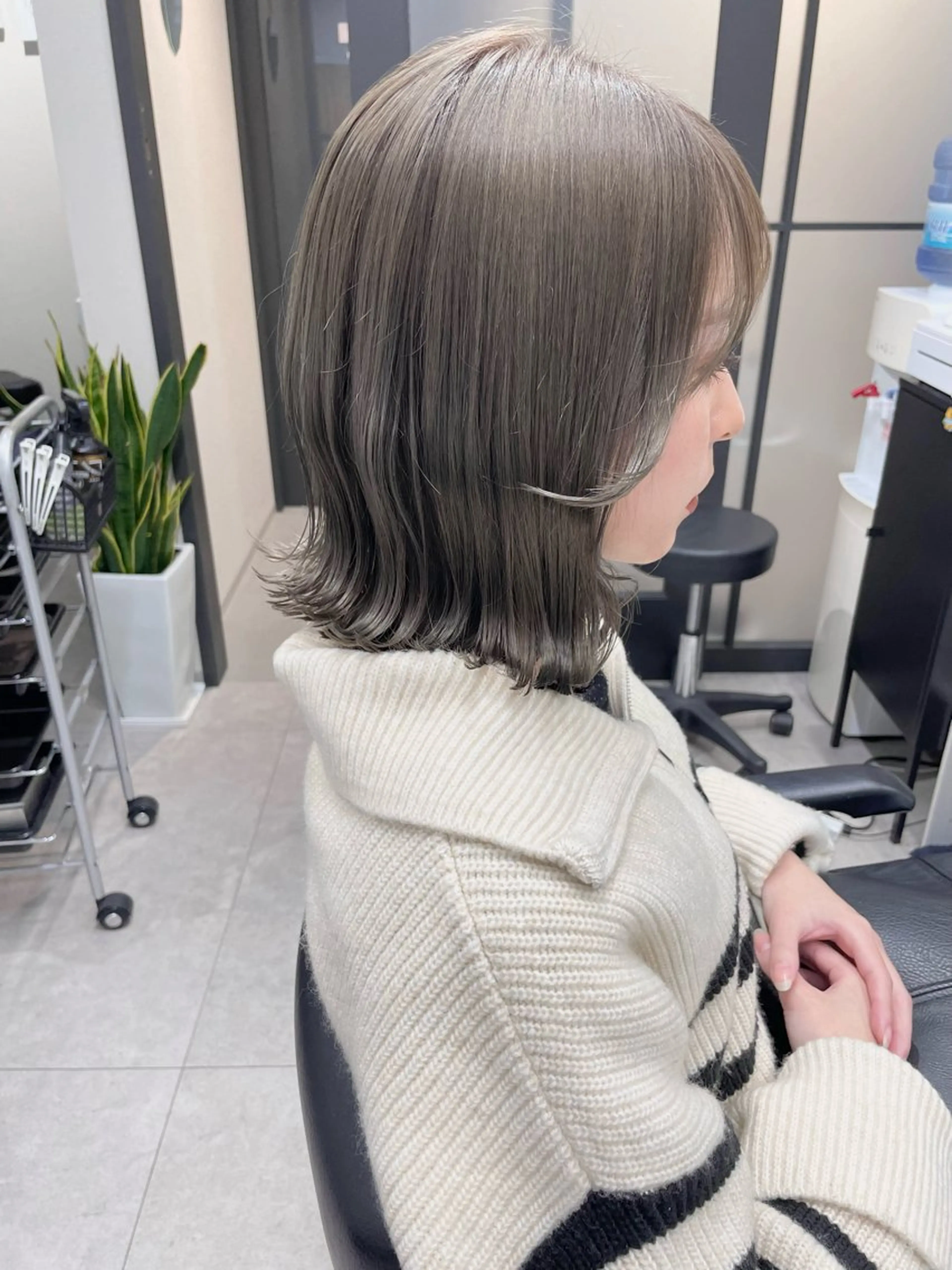 ミディアム カラー カット ヘアカラー トリートメント 髪質改善will hairdesignのヘアスタイル