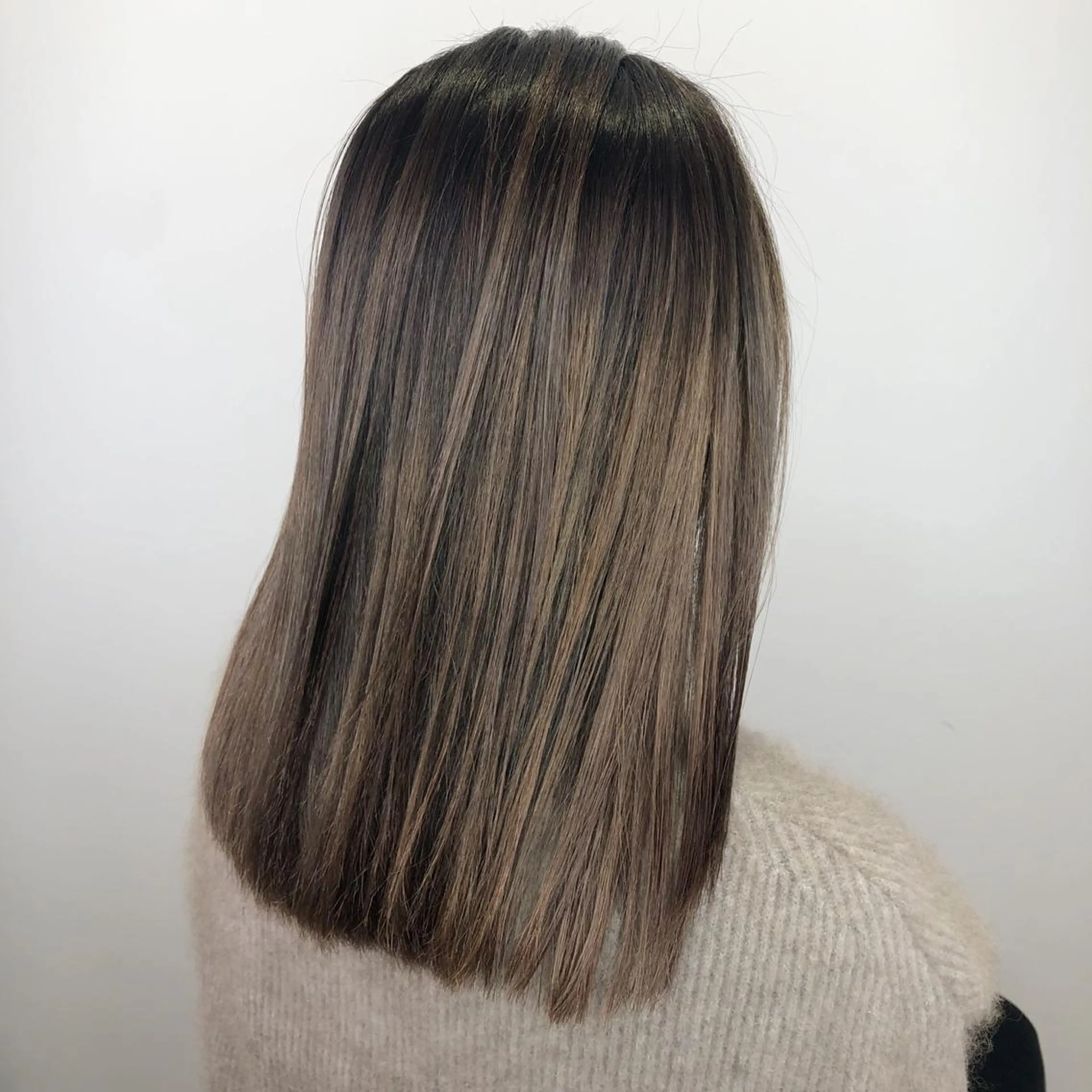 ミディアム ヘアカラー トリートメント 関 京磨のヘアスタイル