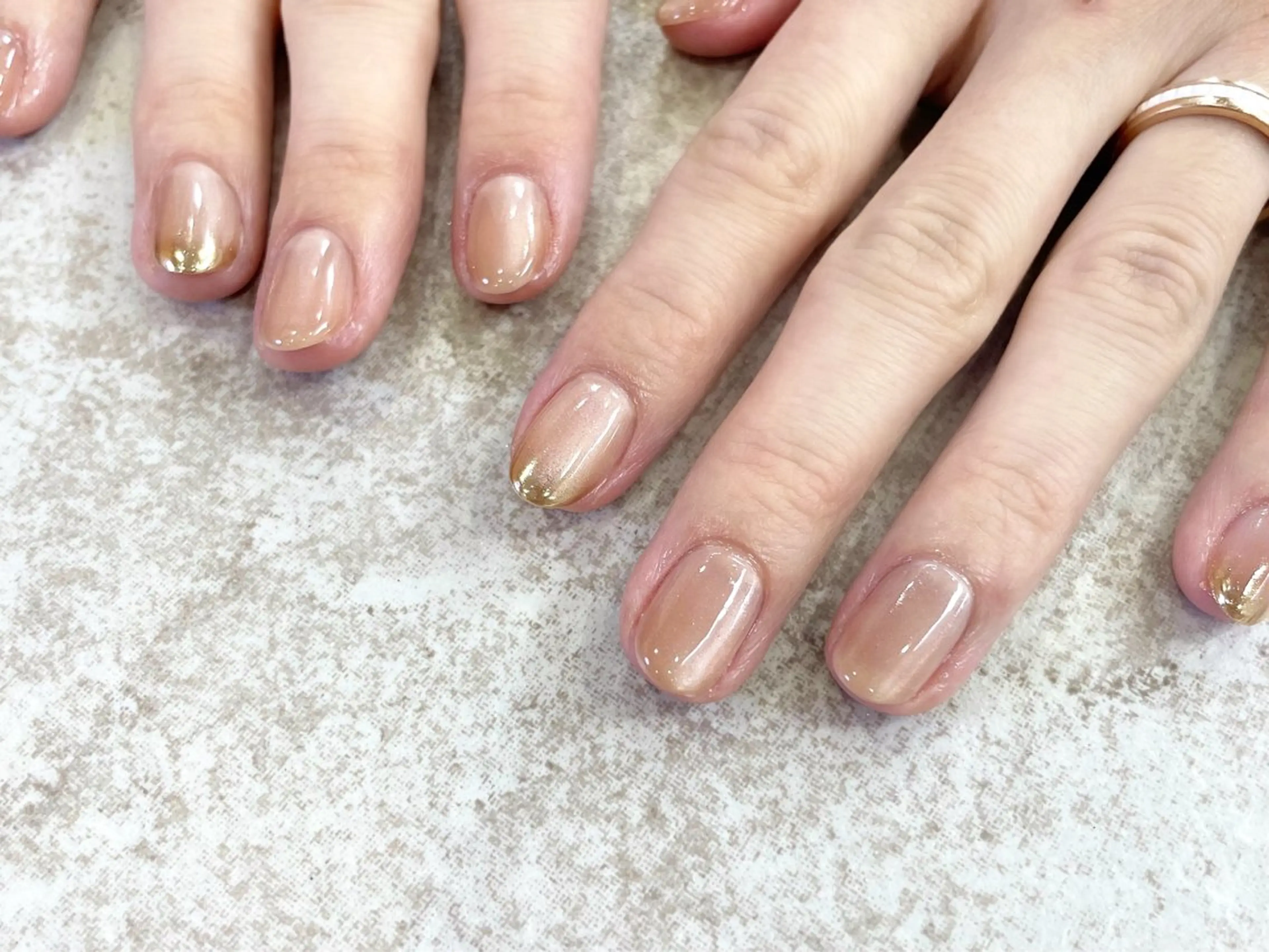 ネイル ジェルネイル マグネットネイル ミラーネイル ミサキ CHIC NAILのネイルデザイン
