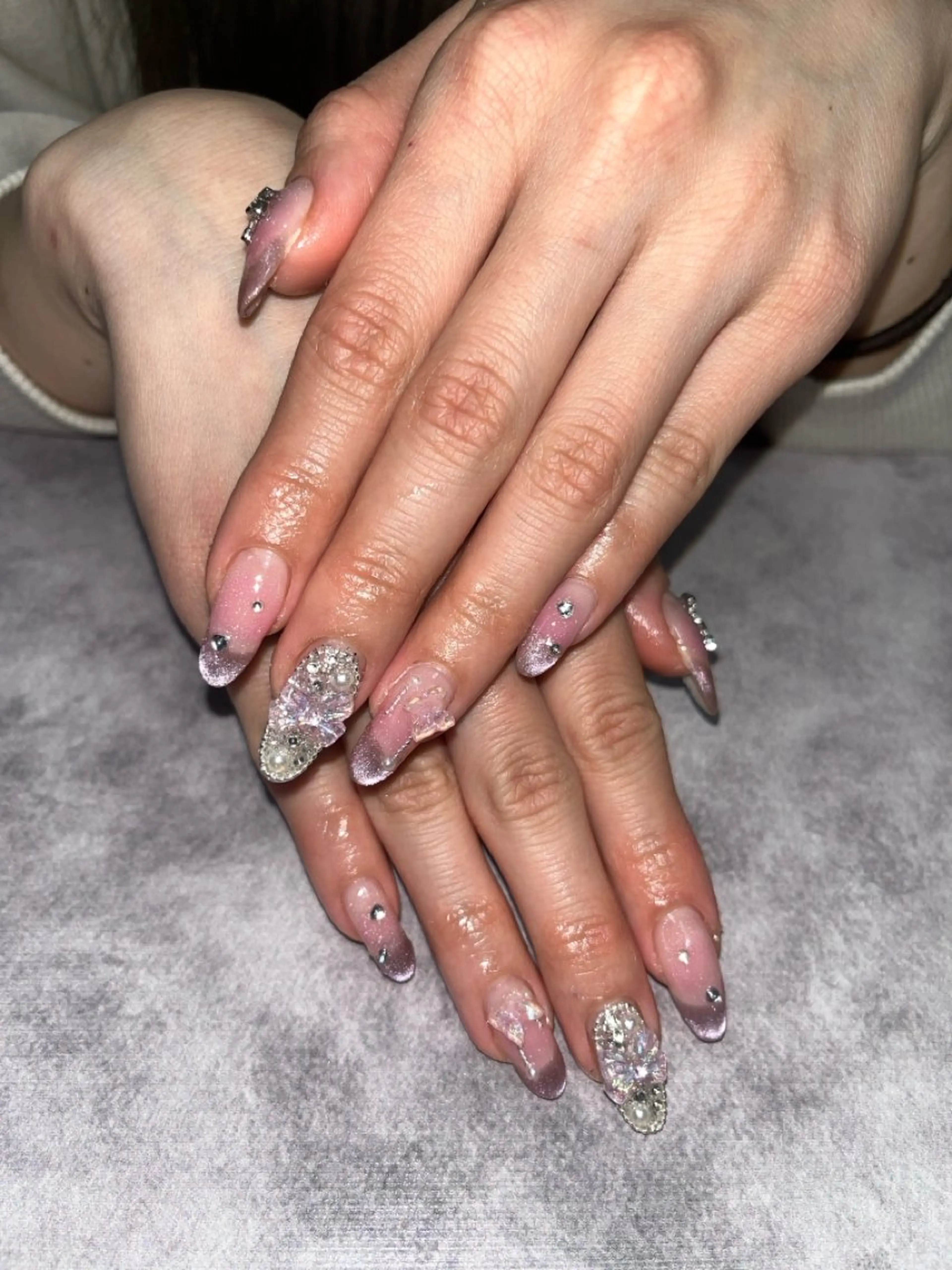 ネイル ハンドネイル rino  nail所属・坂 しおのネイルデザイン