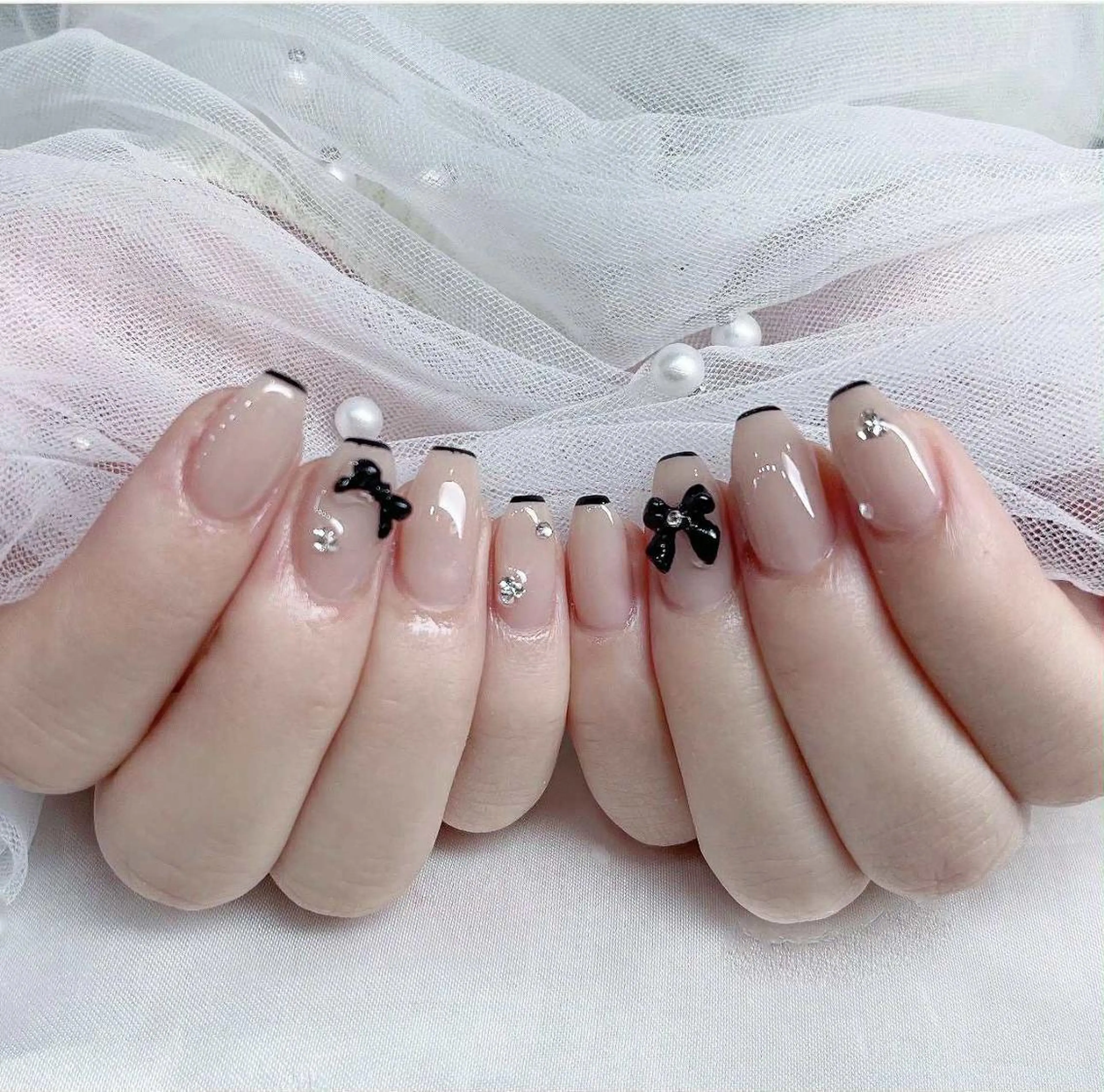 ロング 韓国風ヘア ハンドネイル Bling Salonのネイルデザイン