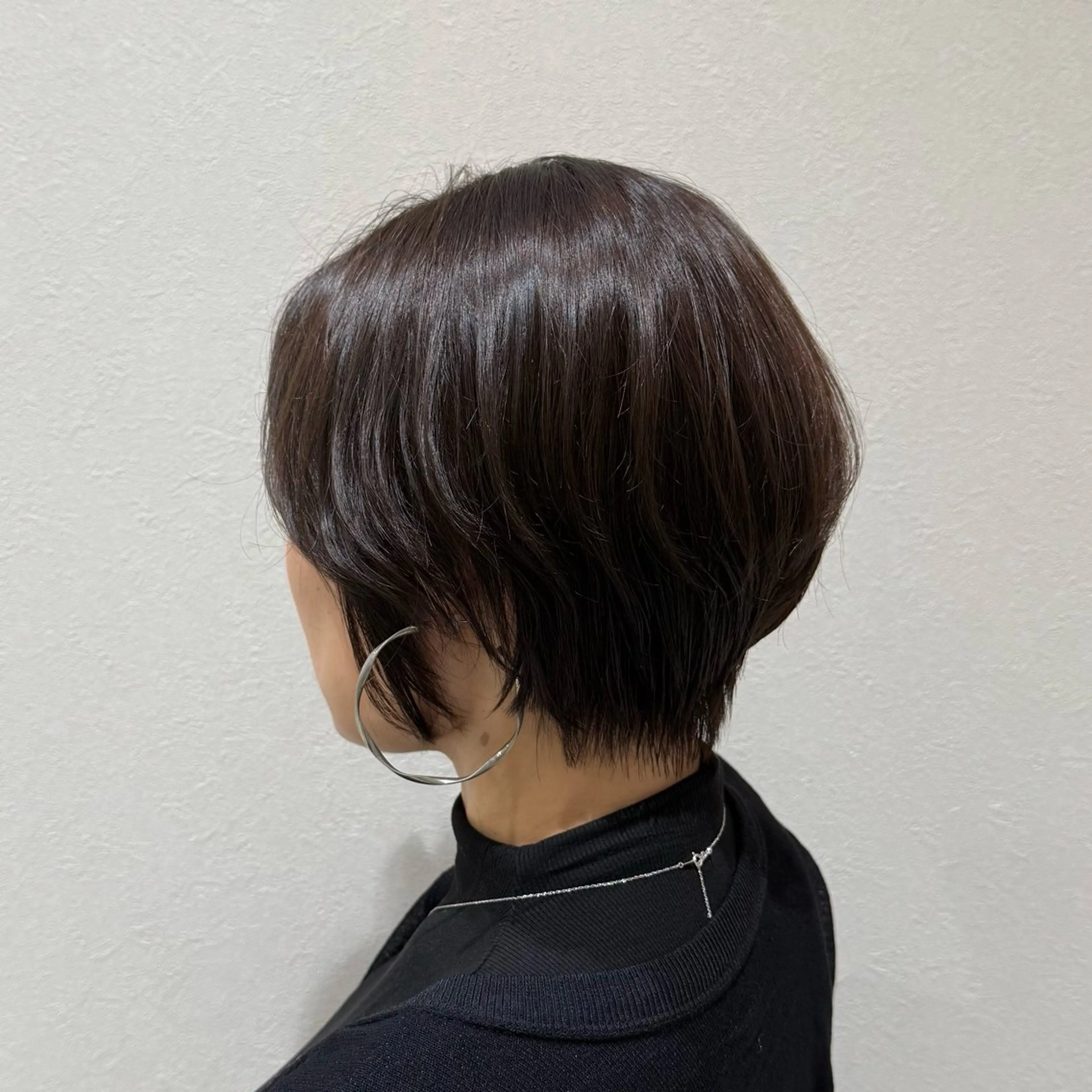 ショート カラー カット ヘアカラー トリートメント 韓国レイヤー｜ 透明感カラー｜ココナのヘアスタイル