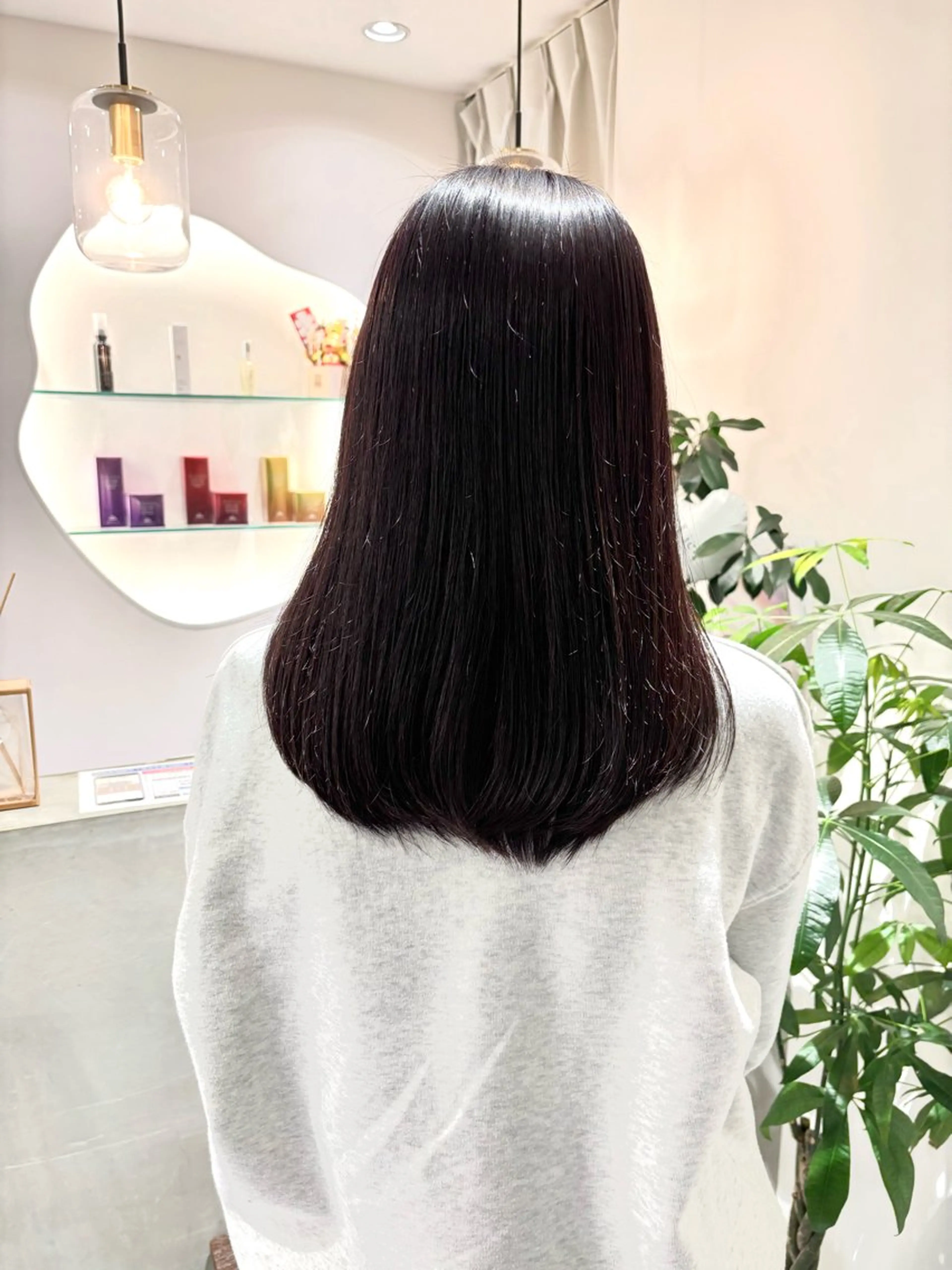 カラー Akane lienのヘアスタイル