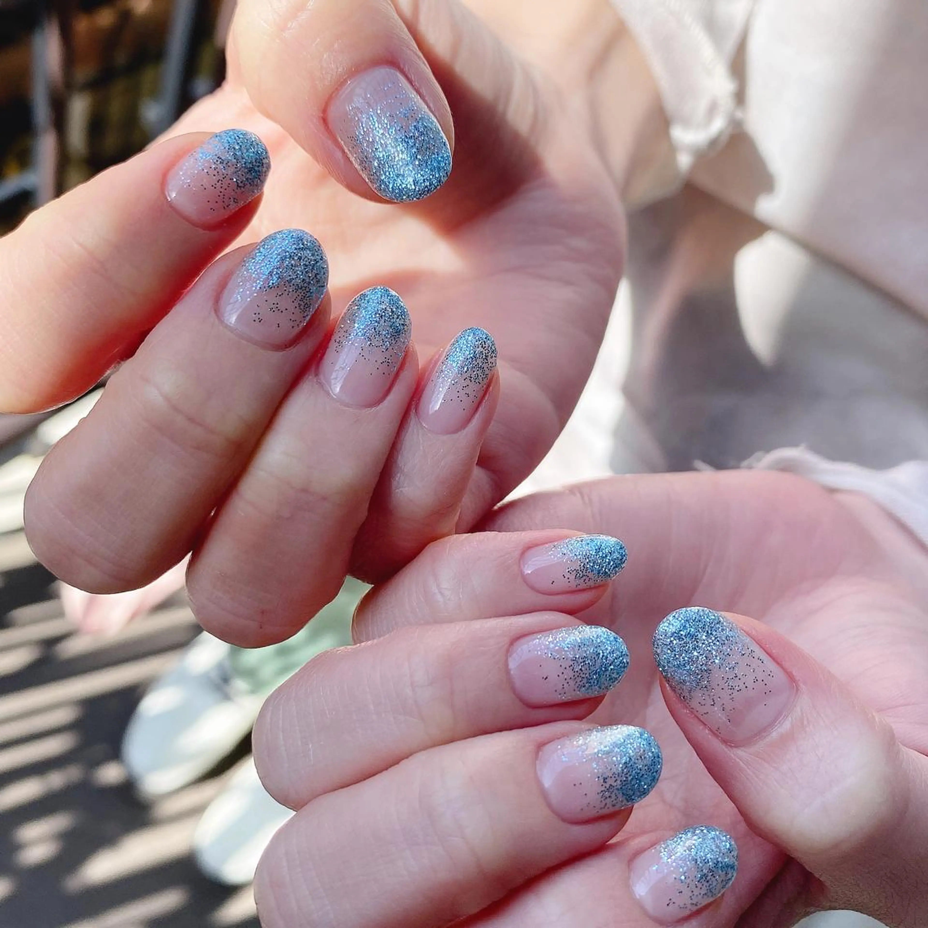 ネイル アートネイル オーロラネイル ラメ(グリッター) ラメグラデーション ニュアンスネイル To Me Nail所属・🩵 mei🩵のネイルデザイン