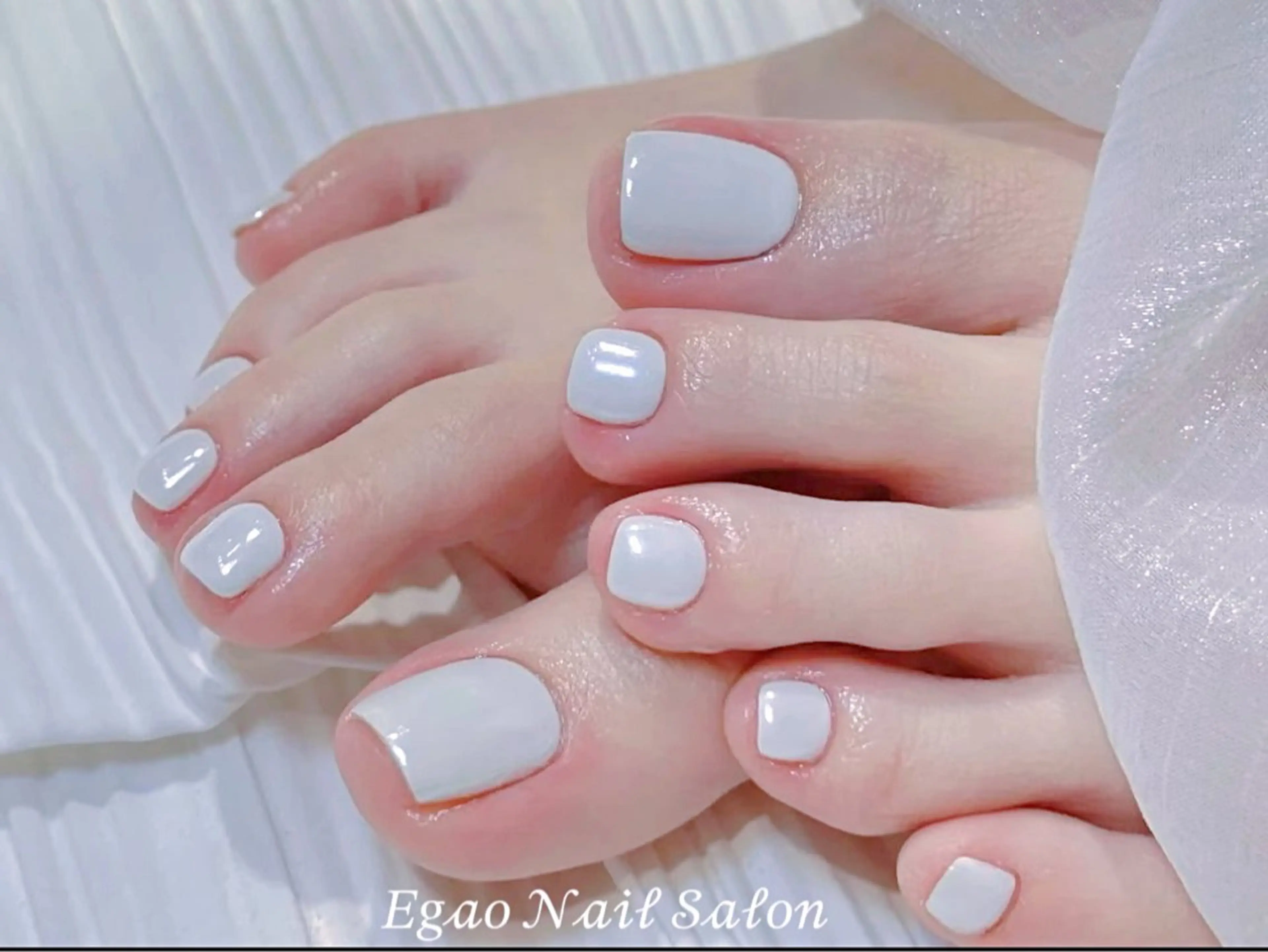 ネイル アートネイル フットネイル フレンチネイル ジェルネイル グラデーション フットネイル Egao Nail Salonのネイルデザイン