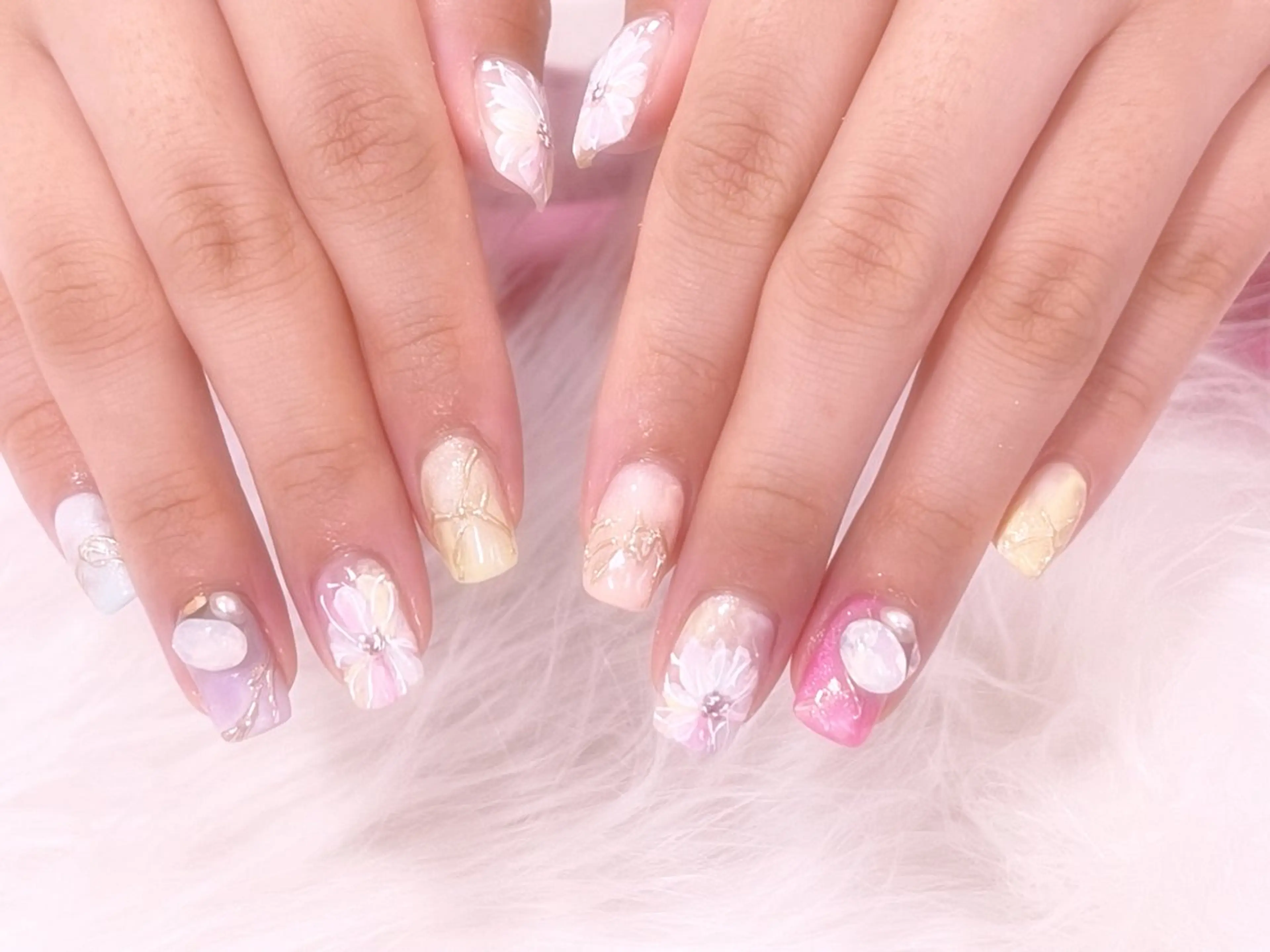 ネイル ハンドネイル 梅島のネイル屋さん所属・梅島の ネイル屋さんのネイルデザイン