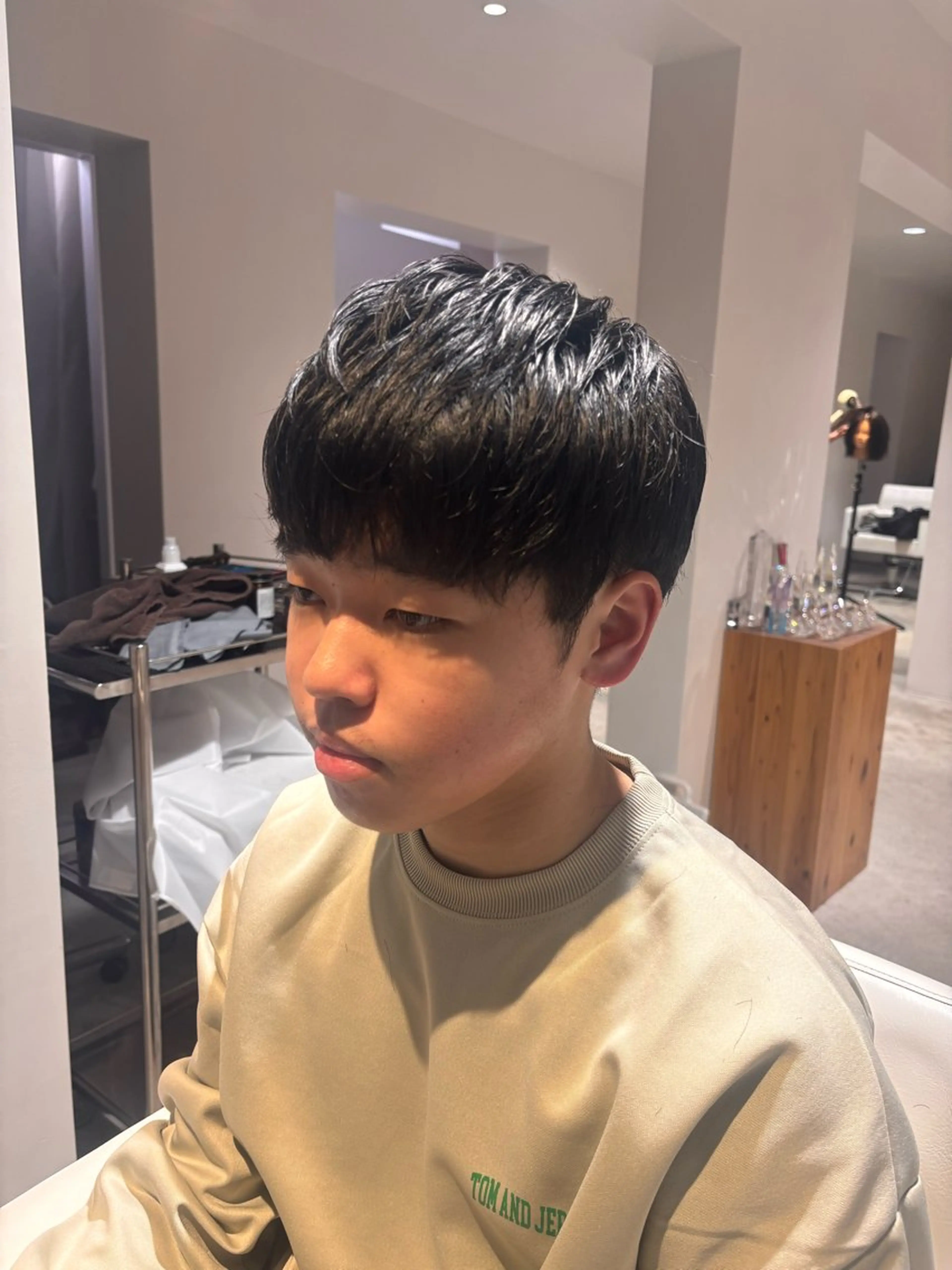 メンズ neuf所属・中間 陽平のヘアスタイル