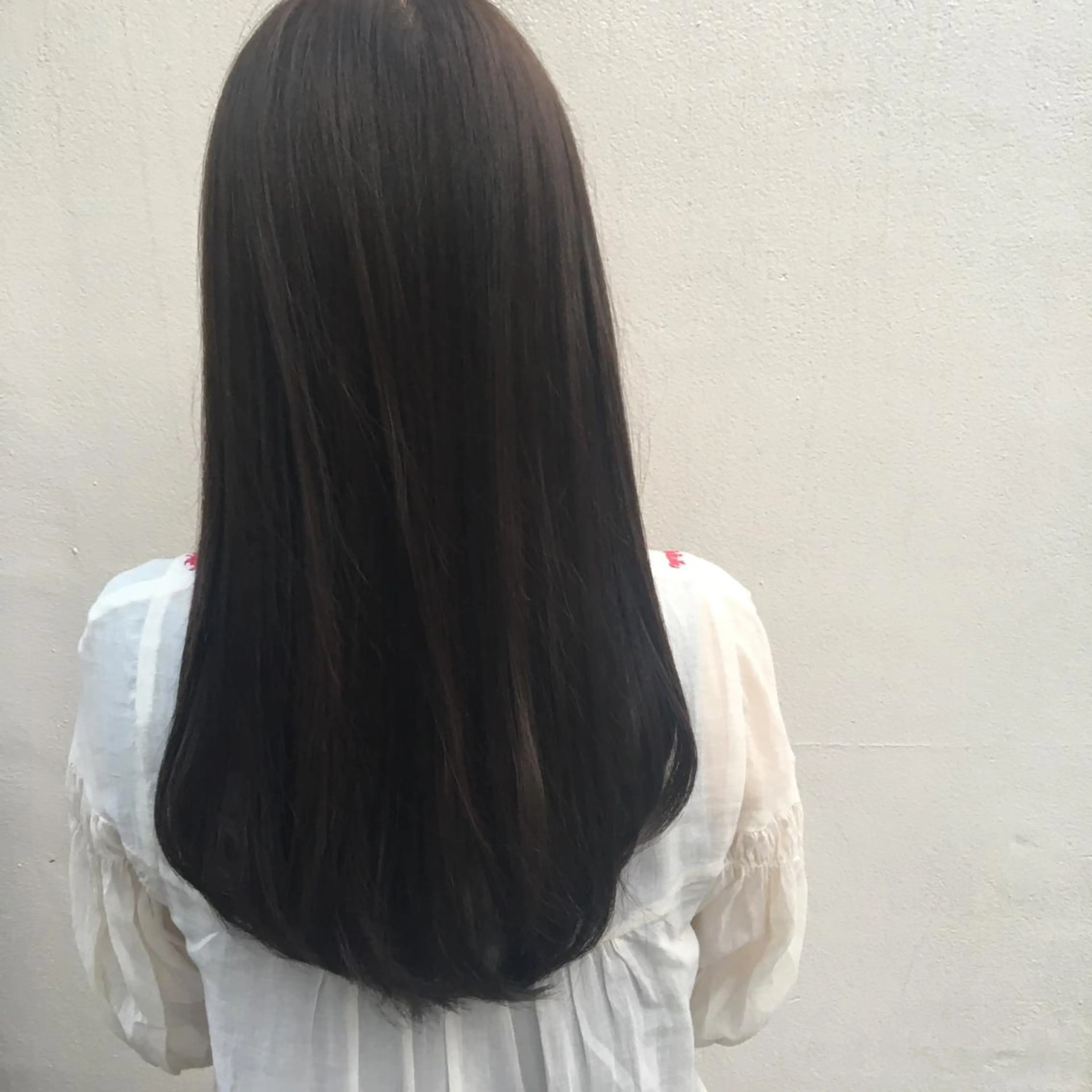 ロング カラー THE DAY所属・AKI HASHIMOTOのヘアスタイル