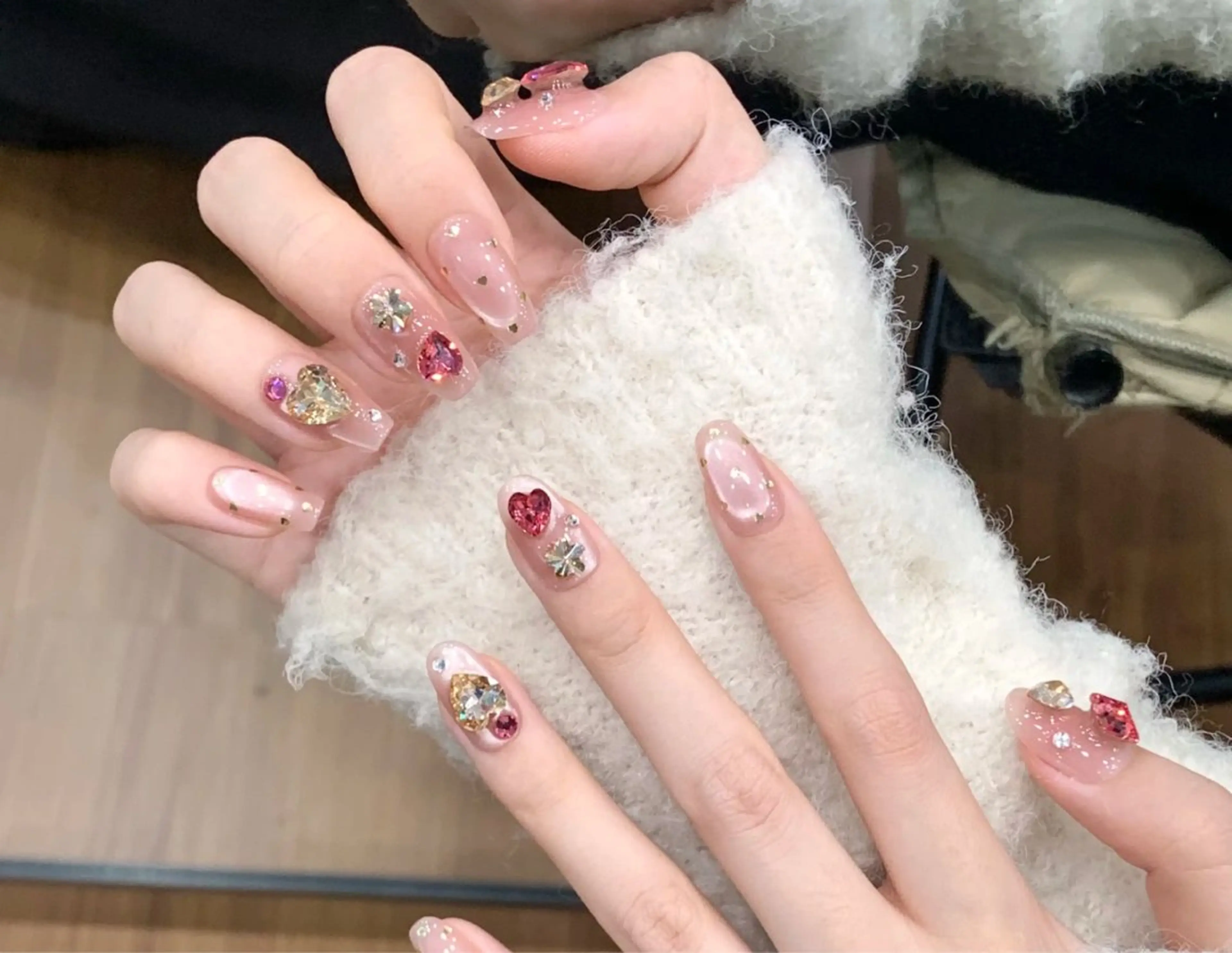 ネイル アートネイル オーロラネイル チークネイル フレンチネイル ガラスフレンチ ハンドネイル 🎀🎀YooLi Nail Salonのネイルデザイン