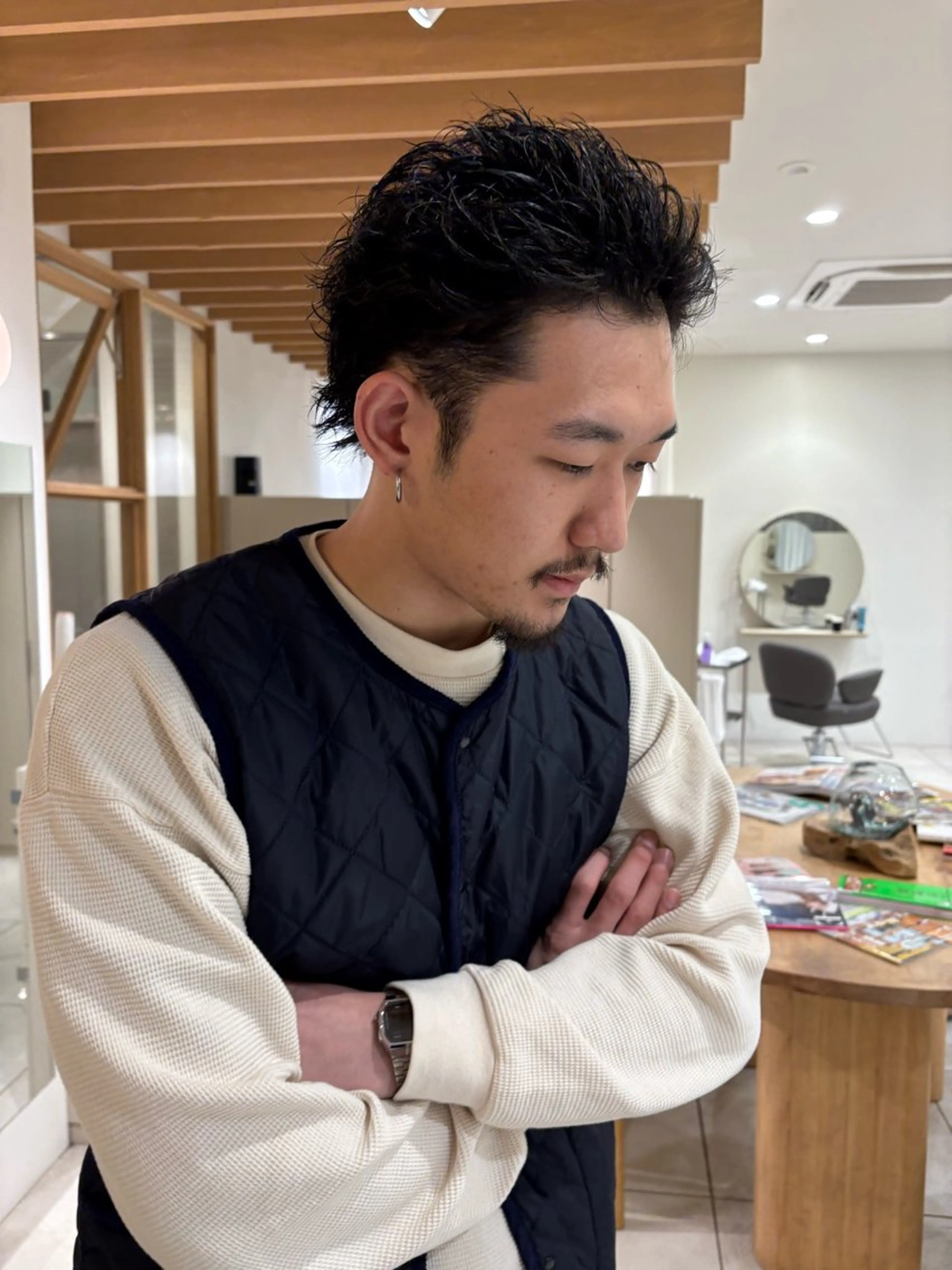 パーマ メンズ メンズパーマ スパイキーショート アイブロウリフト/ 髪質改善カラー/みわの眉毛・アイブロウイメージ