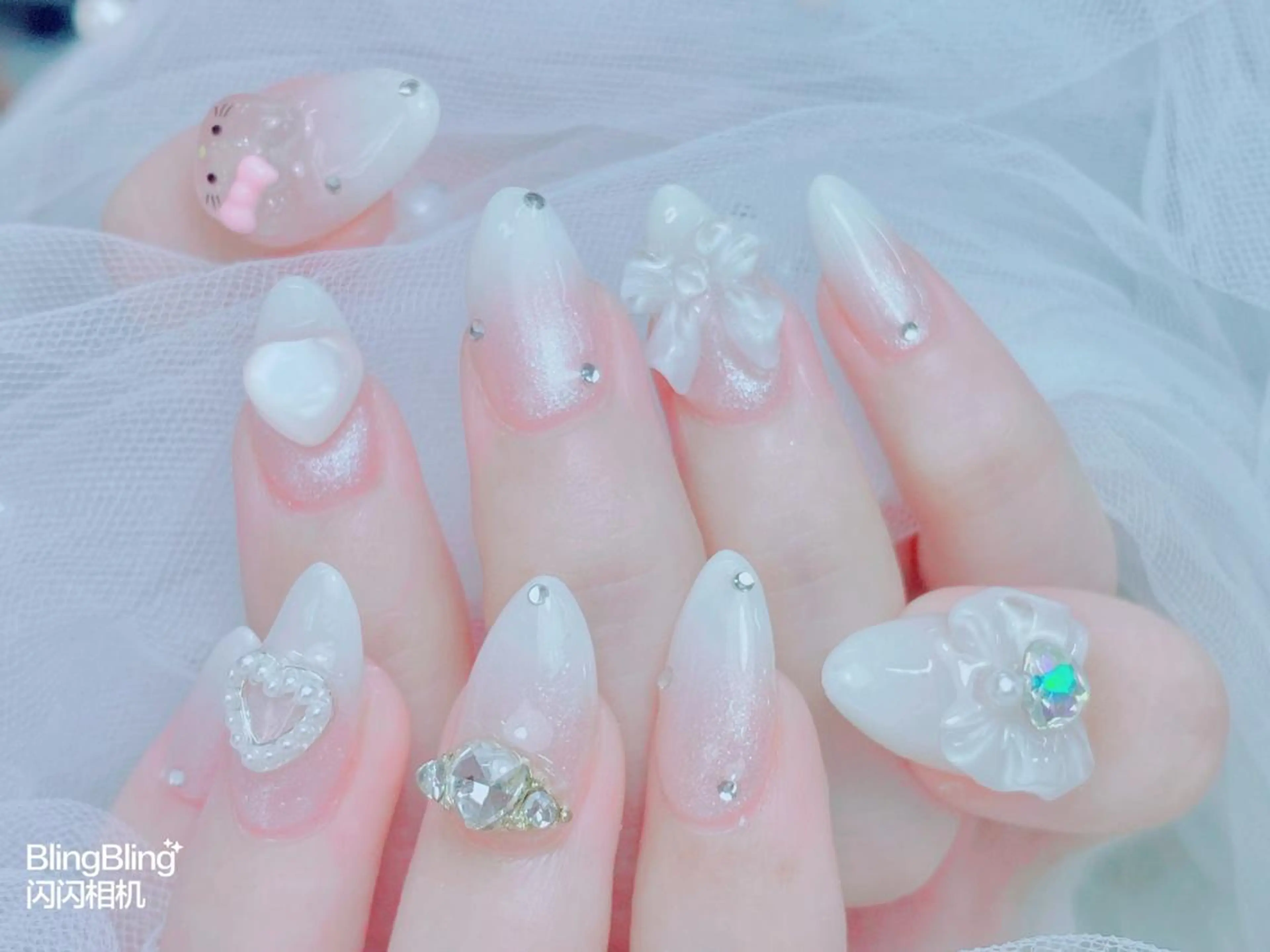 ネイル ハンドネイル Kitty Nail salonのネイルデザイン