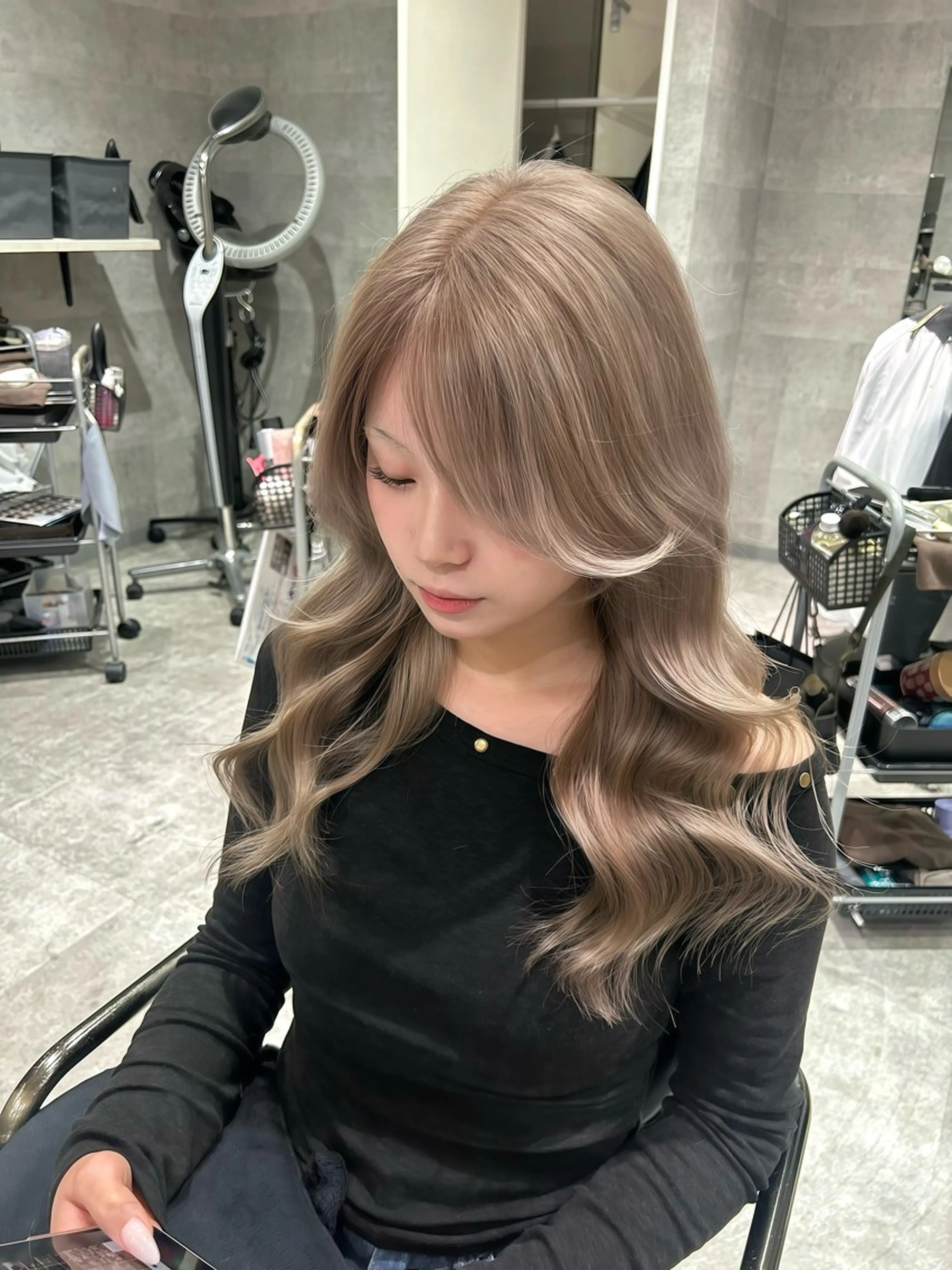 セミロング ヘアカラー _WHITE難波店[アンダーバーホワイト]所属・艶カラー/髪質改善 /韓国風/中村嘉秀のヘアスタイル