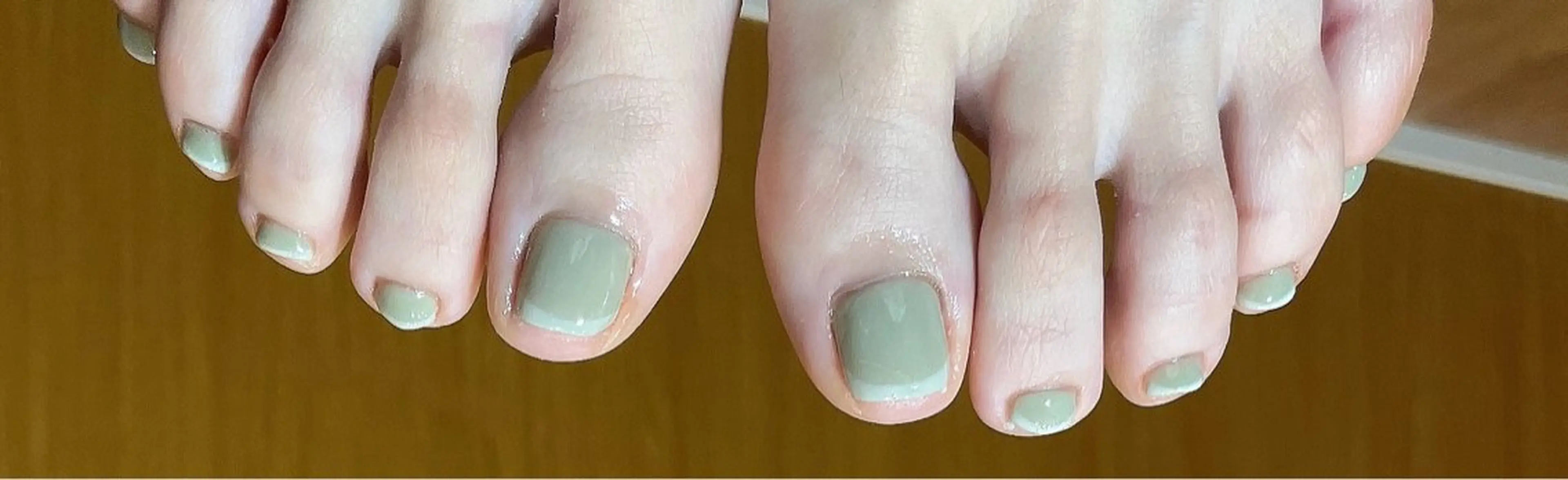 ネイル フットネイル フレンチネイル liberté所属・liberté🫧 新小岩のネイルデザイン