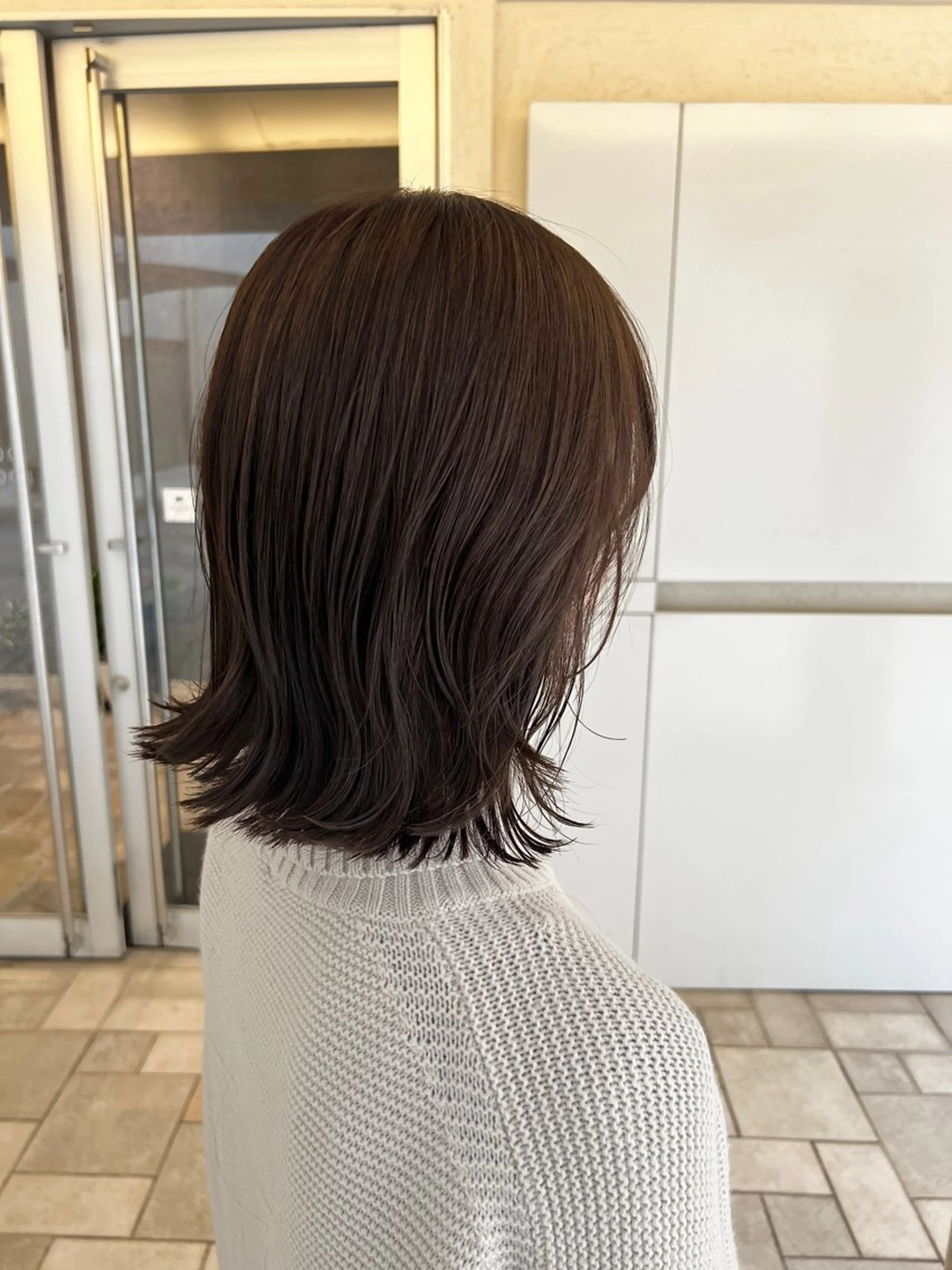 ミディアム カラー ボブ 外ハネヘア iruk（イルク）所属・木村翔/大名ショート ボブ/ショートボブのヘアスタイル