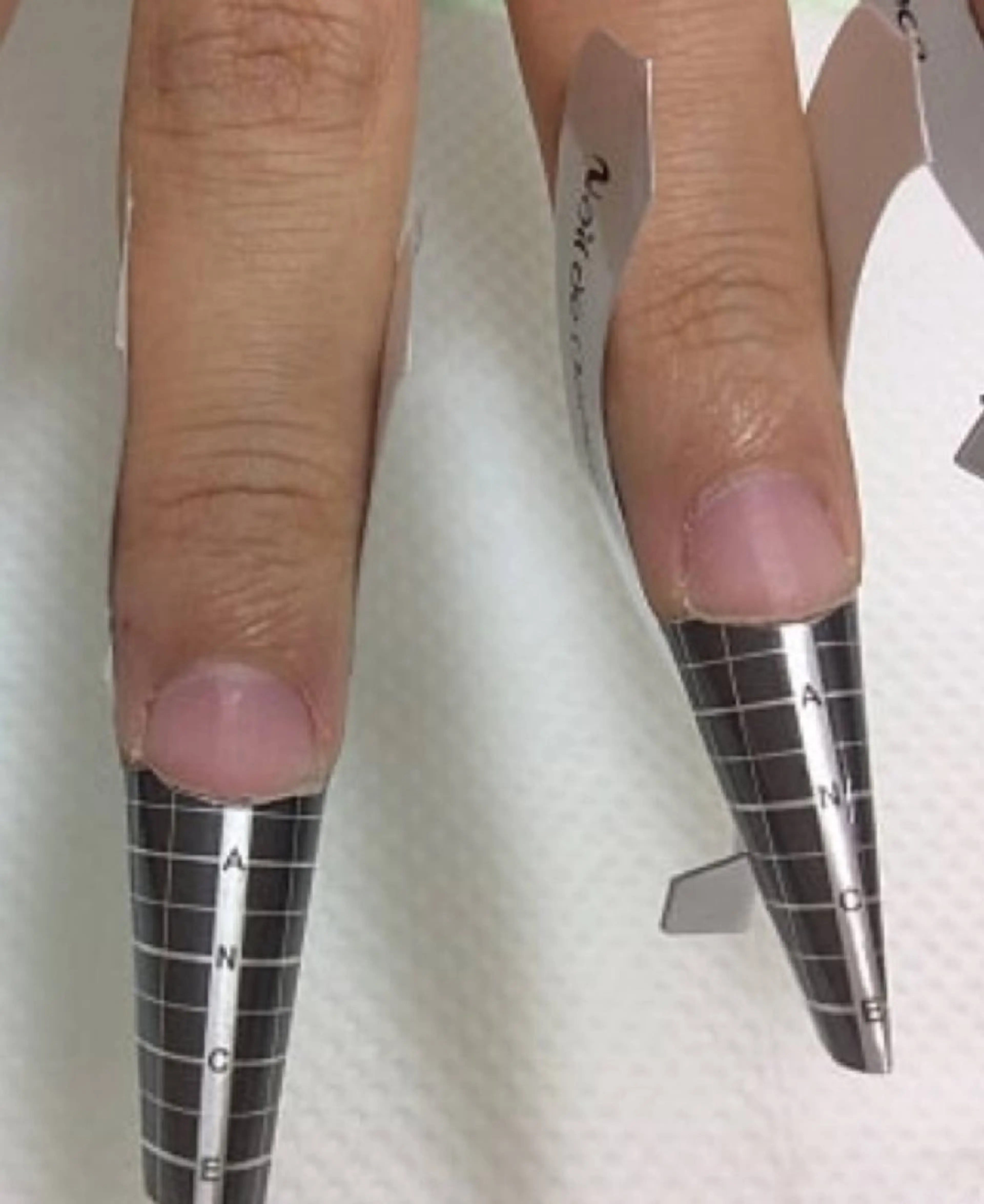 ネイル スカルプネイル ハンドネイル ネイルネイル田宮店所属・ネイルネイル 田宮店のネイルデザイン