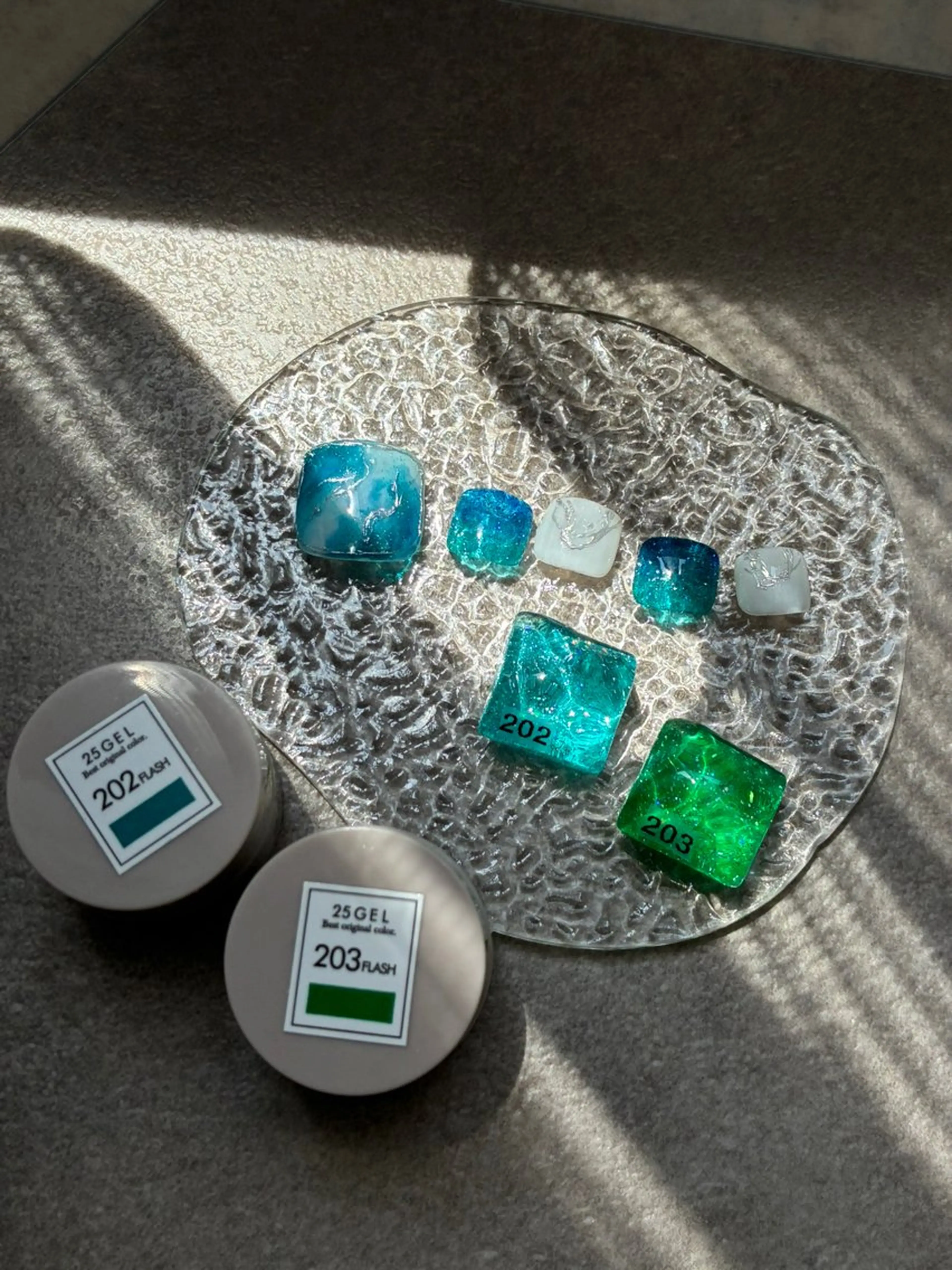 ネイル アートネイル チークネイル フラッシュネイル フットネイル フレンチネイル フットネイル glaNje shioriのネイルデザイン