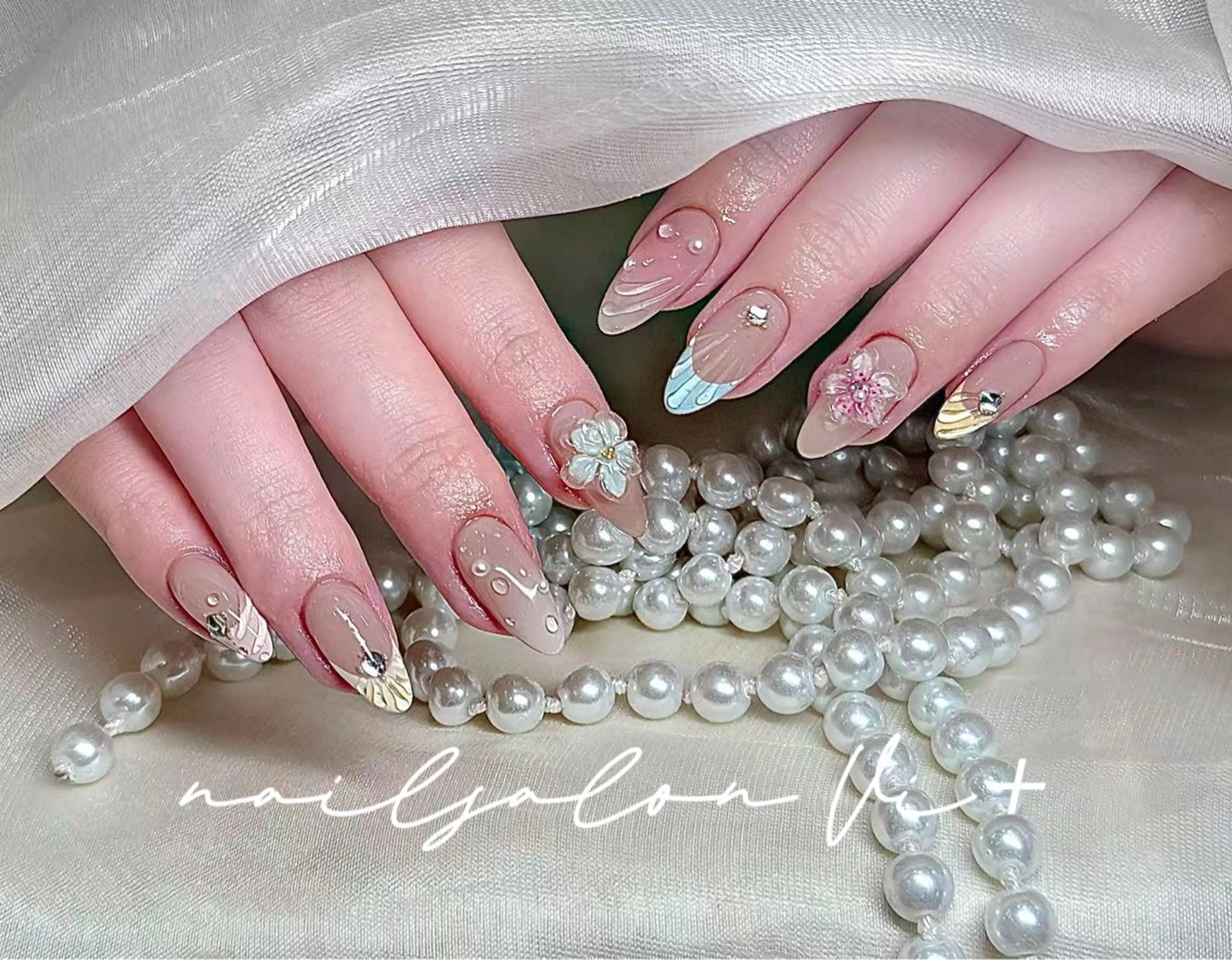 ネイル ハンドネイル ✨Nailsalon Vi+✨のネイルデザイン