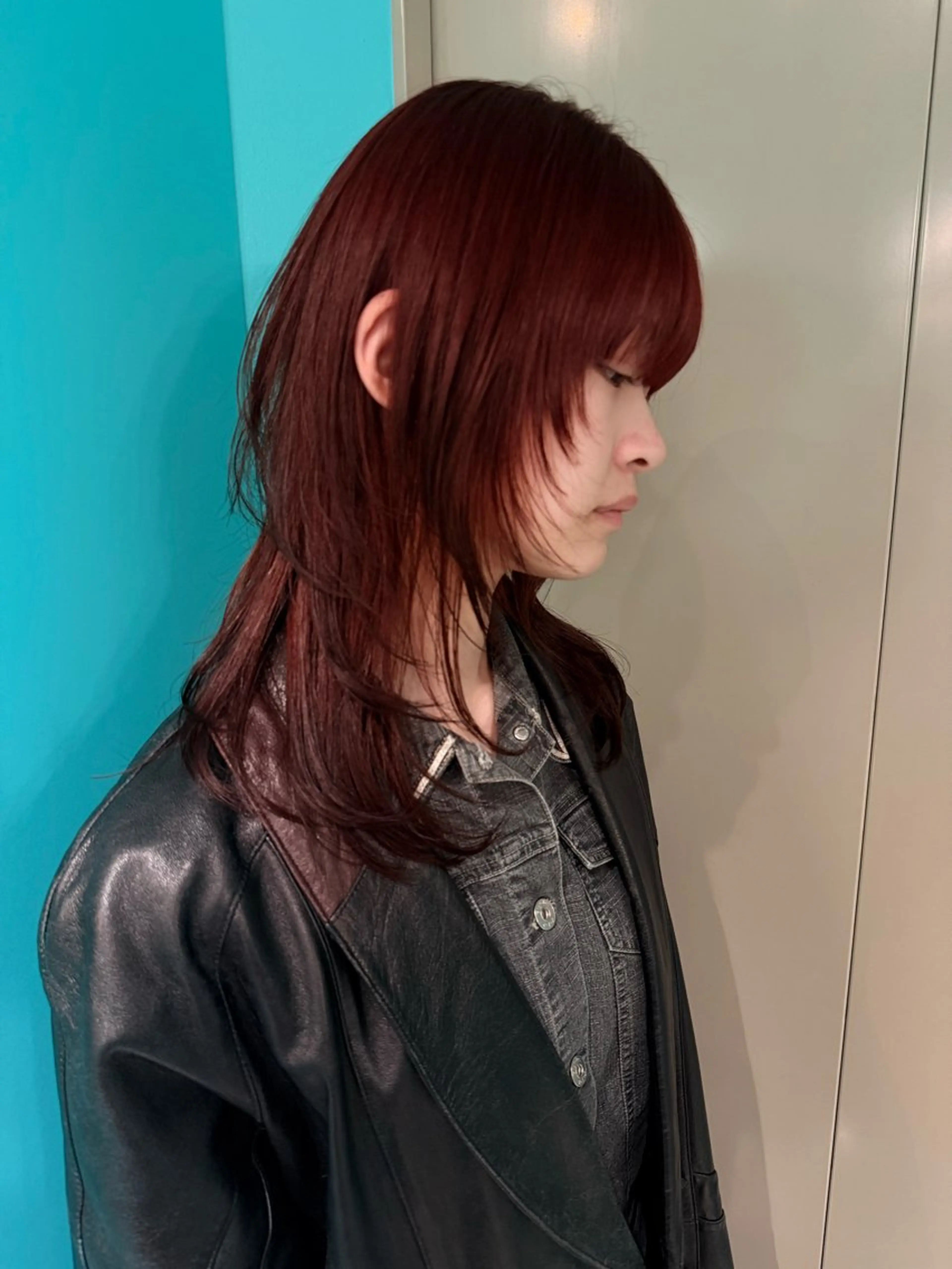 ミディアム カット ヘアカラー トリートメント Misaki/ レイヤー/ウルフのヘアスタイル