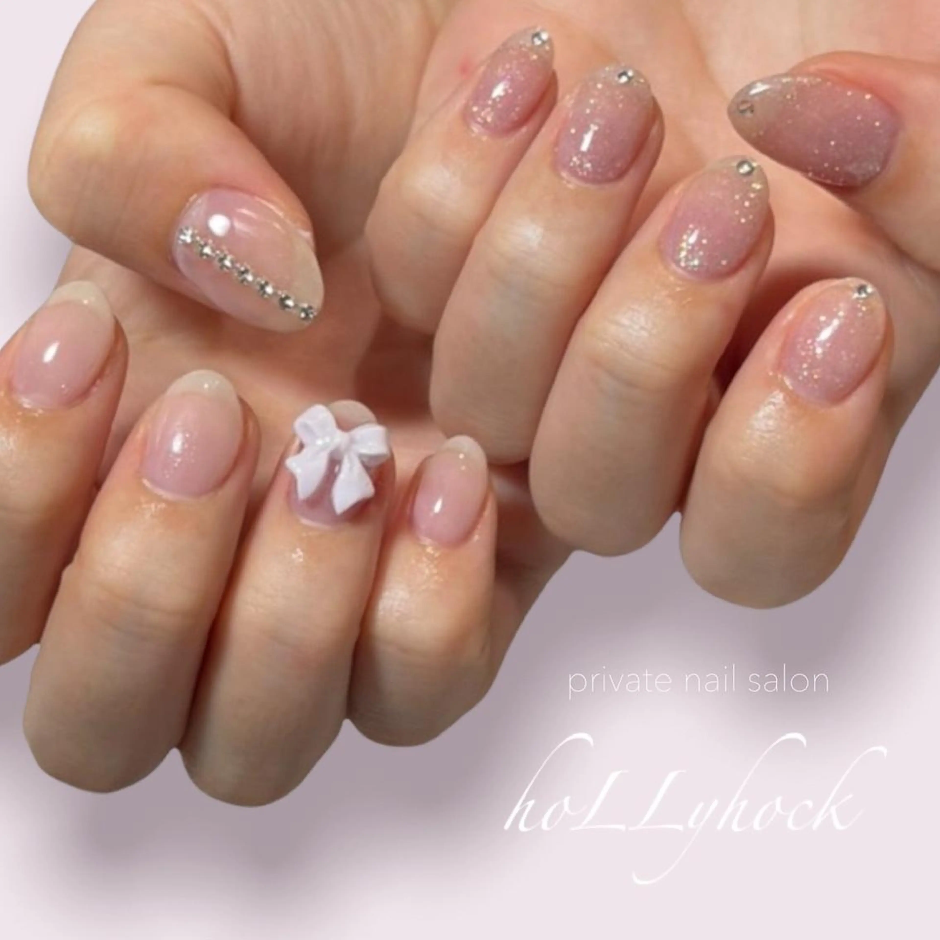 ネイル アートネイル フラッシュネイル マグネットネイル ニュアンスネイル nail salon hoLLyhockのネイルデザイン