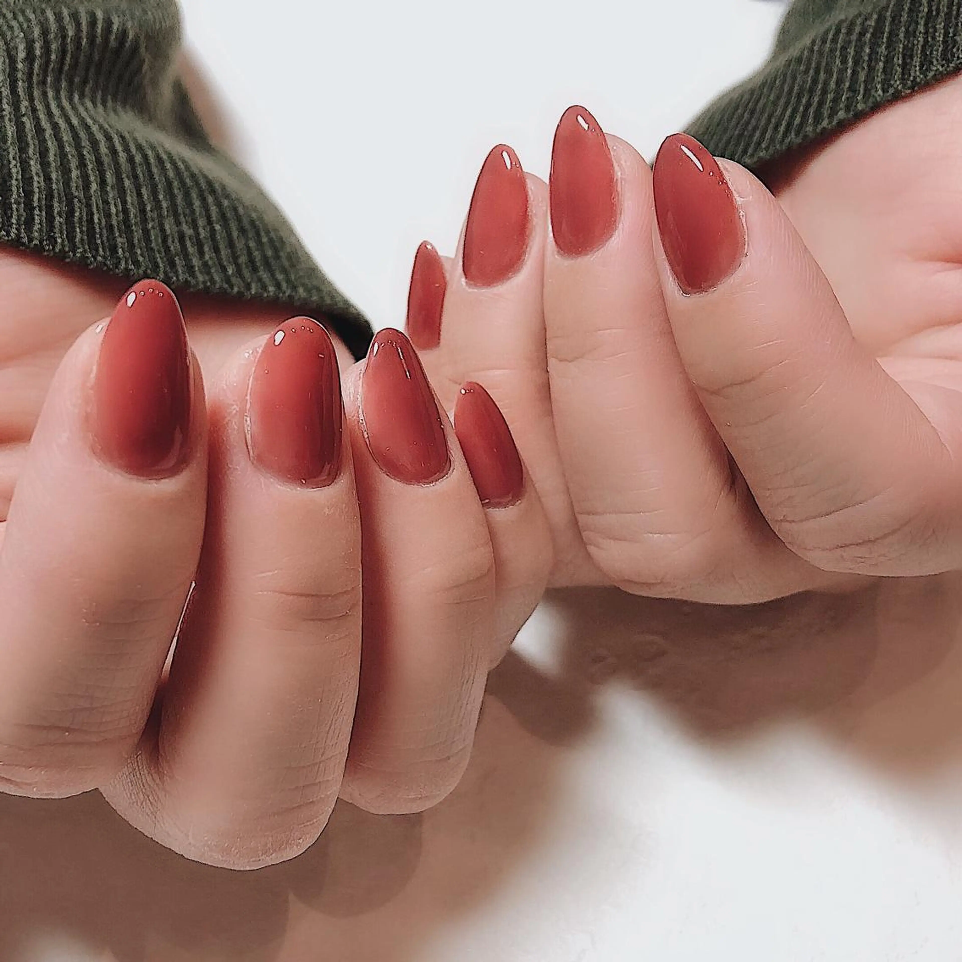 ネイル ワンカラーネイル MAXKELLY 恵比寿所属・maxkelly 恵比寿　オカモトのネイルデザイン