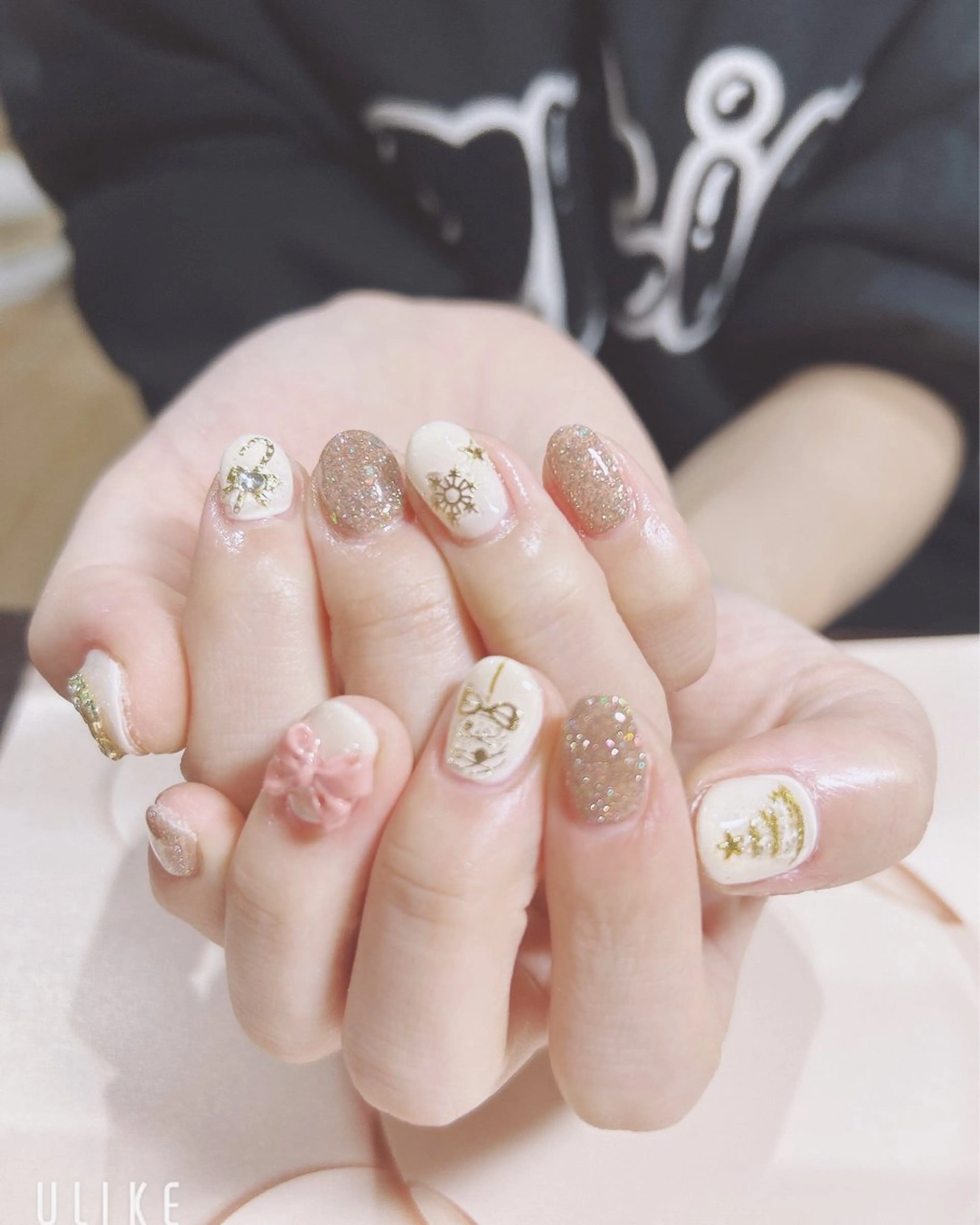 ネイル 冬ネイル クリスマス ハンドネイル 吉野✨ ネイルデザイナー✨のネイルデザイン