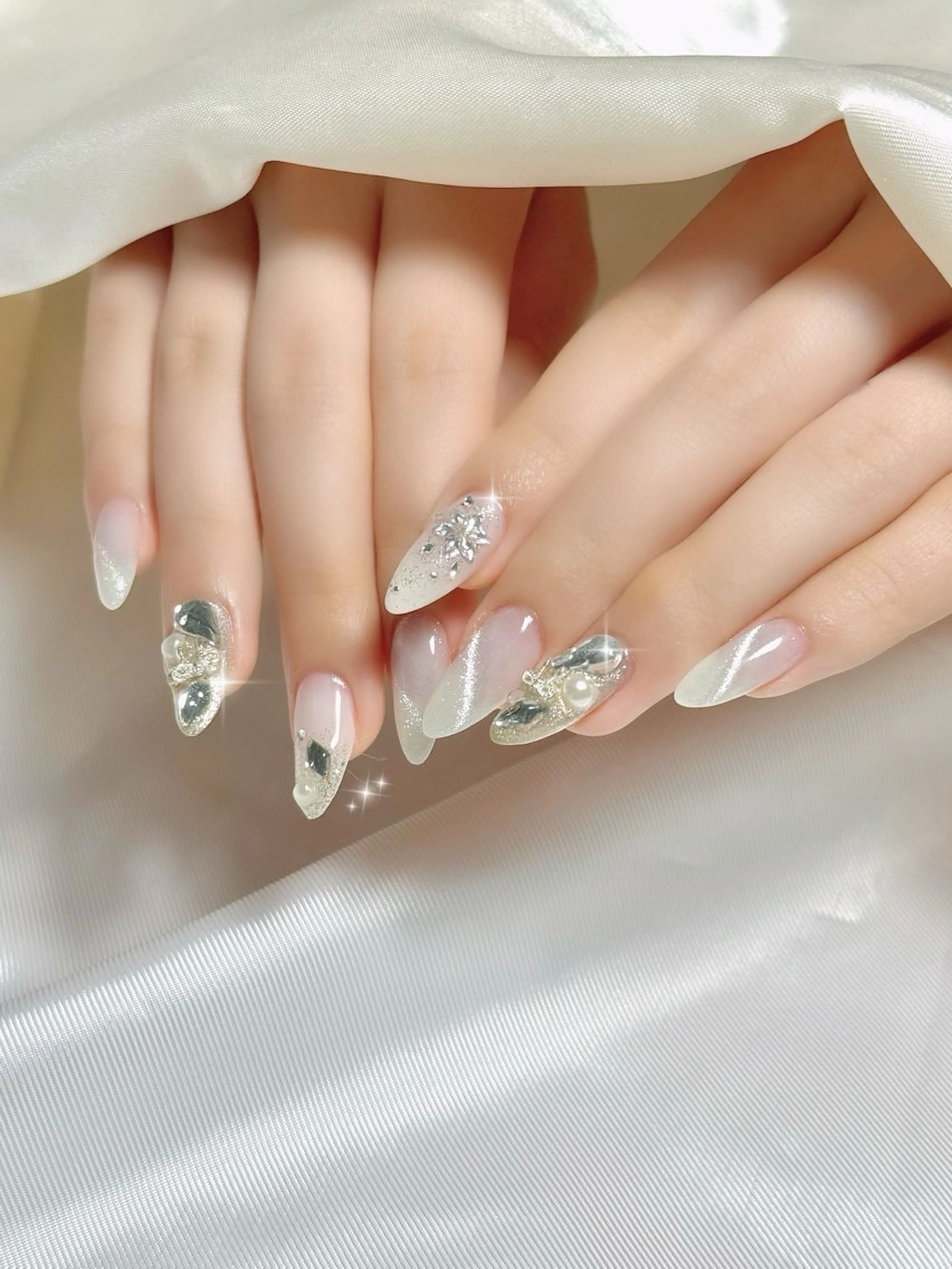 ネイル ハンドネイル miryeonail ミリョネイルのネイルデザイン