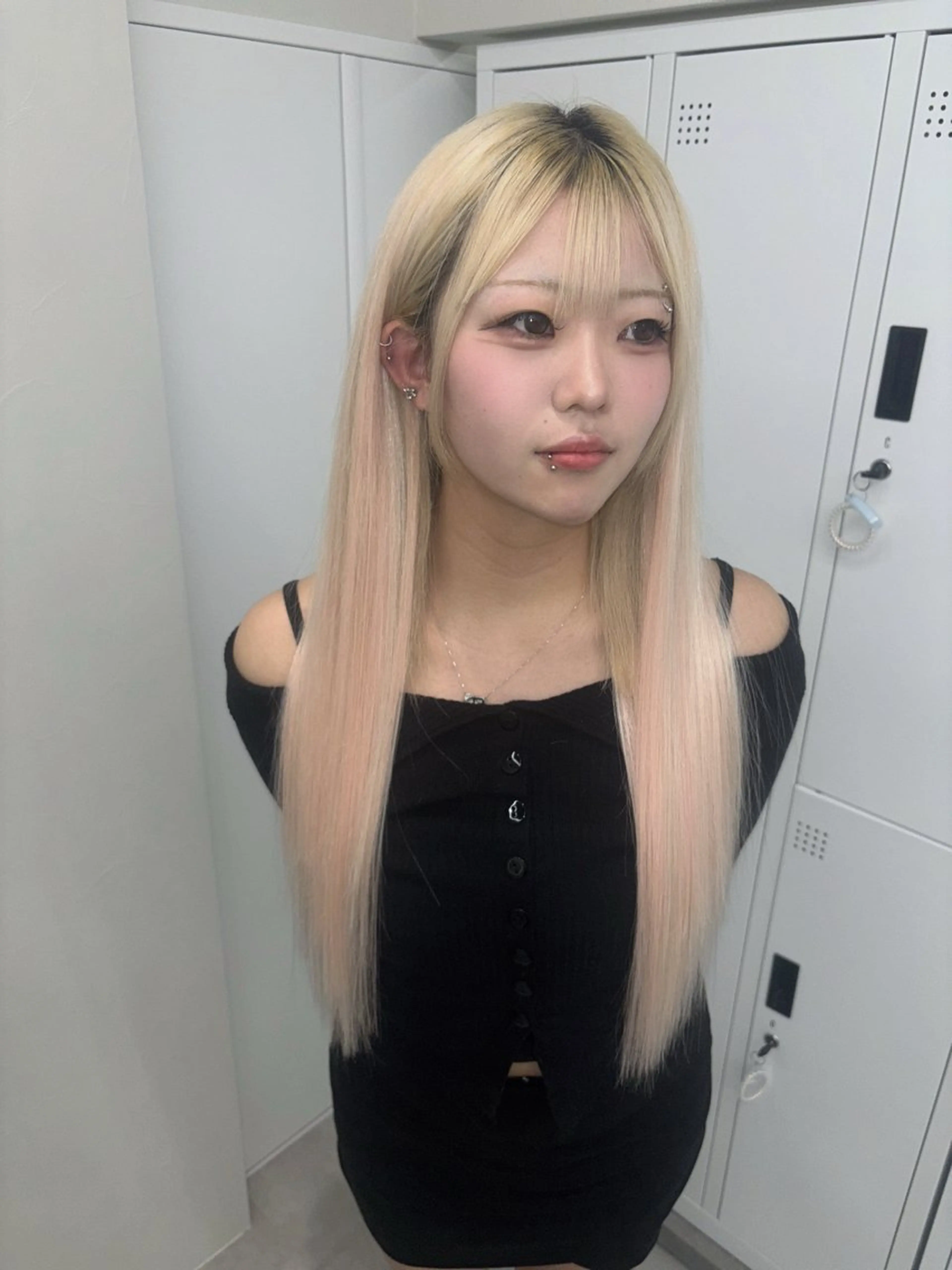 ロング カラー ヘアアレンジ メンズ カット ヘアカラー トリートメント エクステ ヘッドスパ ヘアセット シールエクステ🎀 羽エクステ🌙しぇるのヘアスタイル