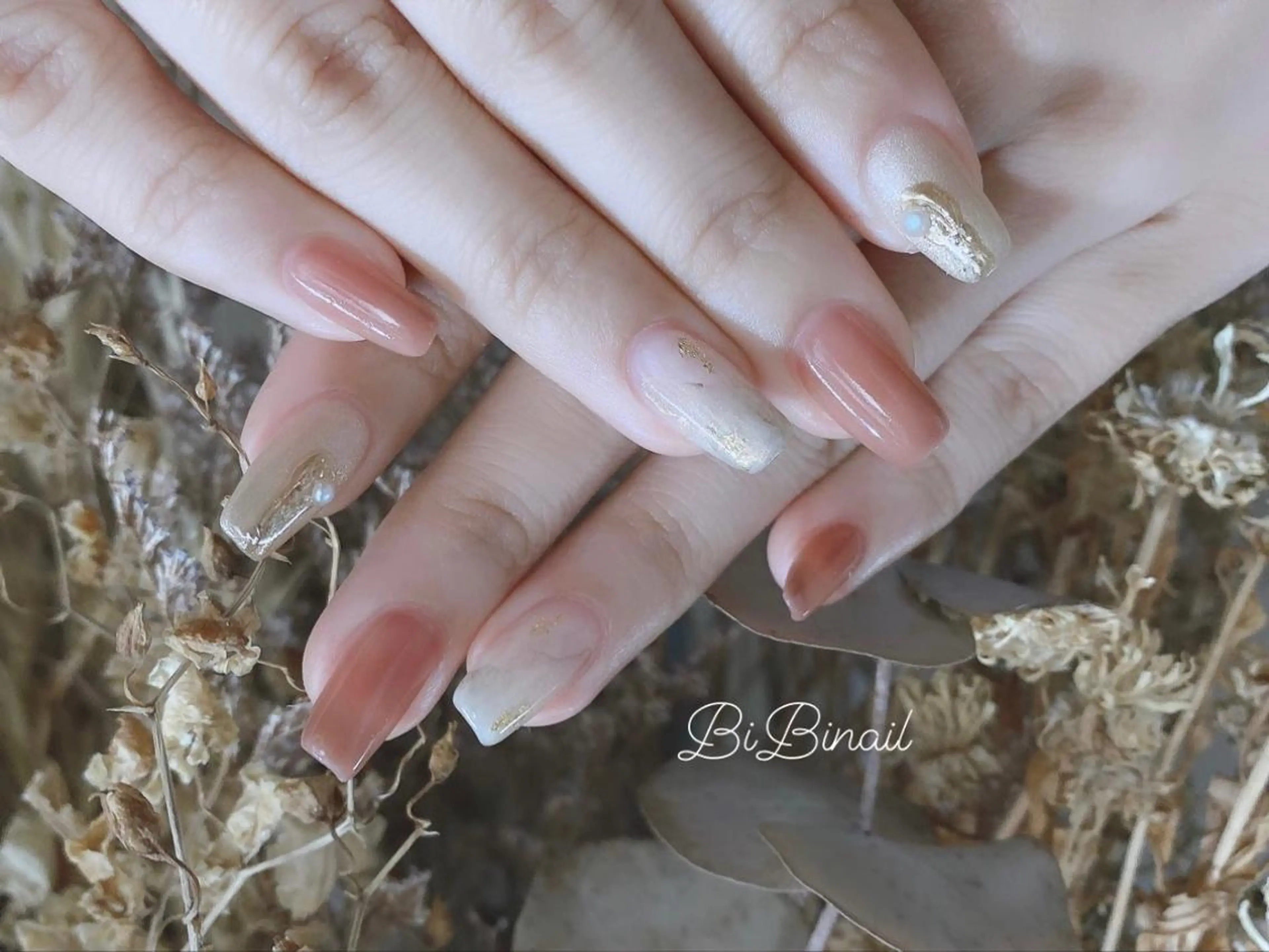 ネイル ハンドネイル purple hair design所属・Sumi Tomoのネイルデザイン