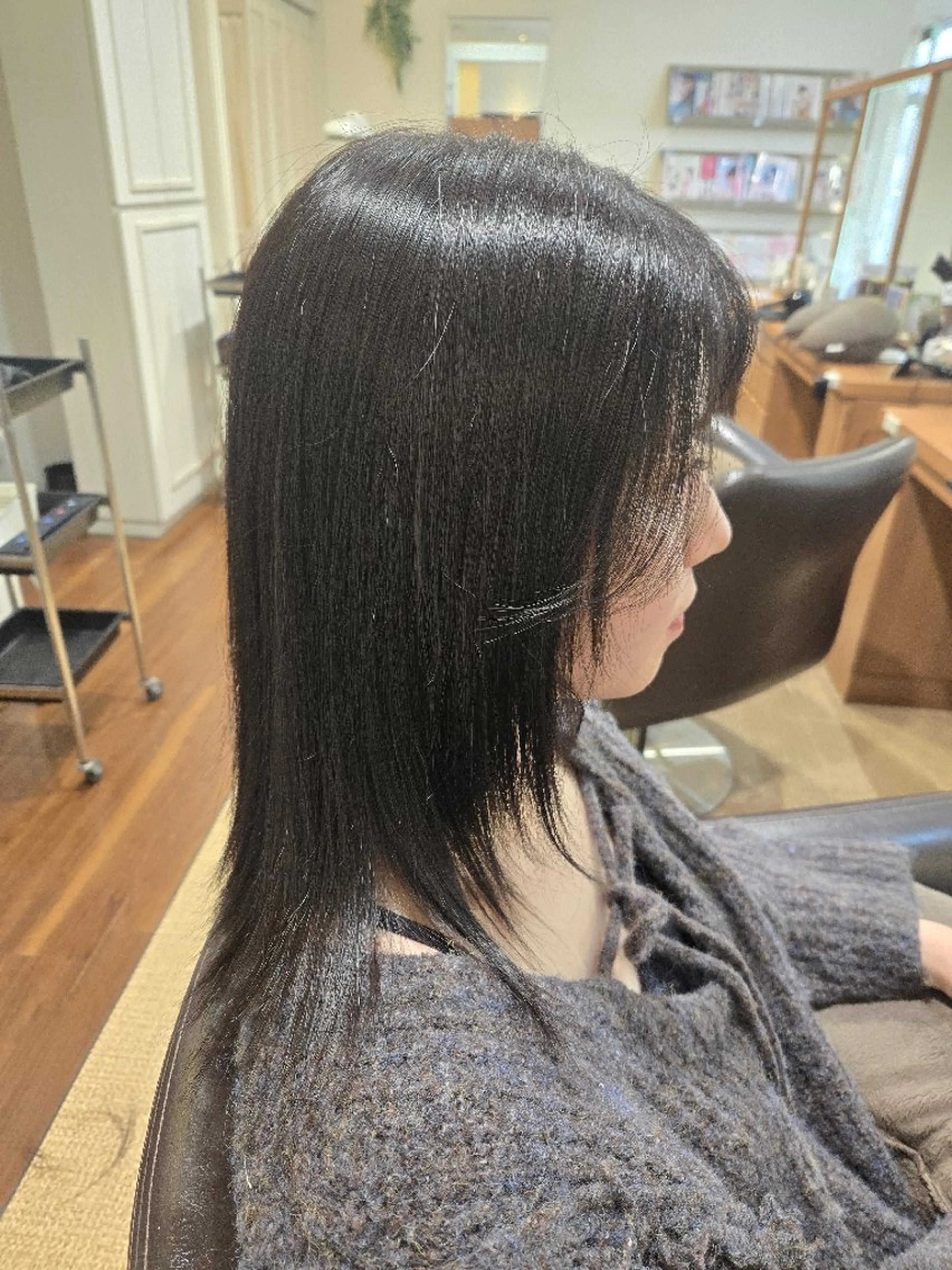 セミロング カラー ブリーチ グレージュ ブリーチなしカラー 顔周りカット レイヤーカット カット ヘアカラー - ̗̀⋆͛ 東山 侑以🎮𓈒⋆͛のヘアスタイル