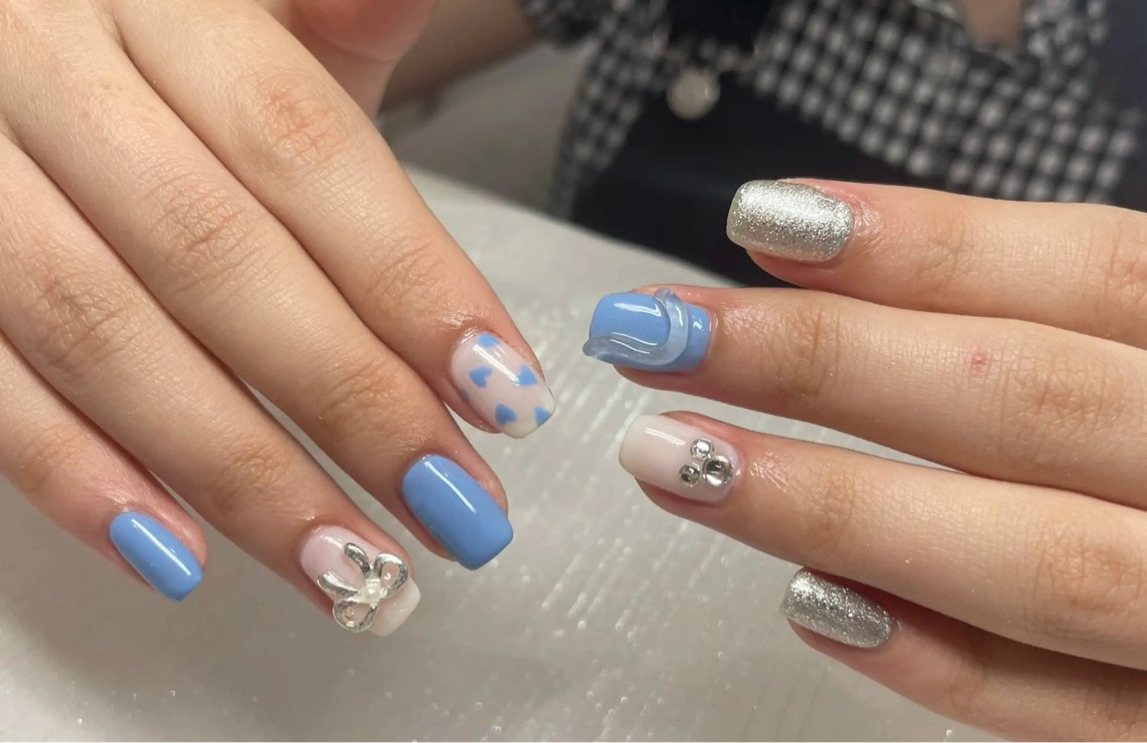 ネイル Ui_Amor (パラジェル)のネイルデザイン