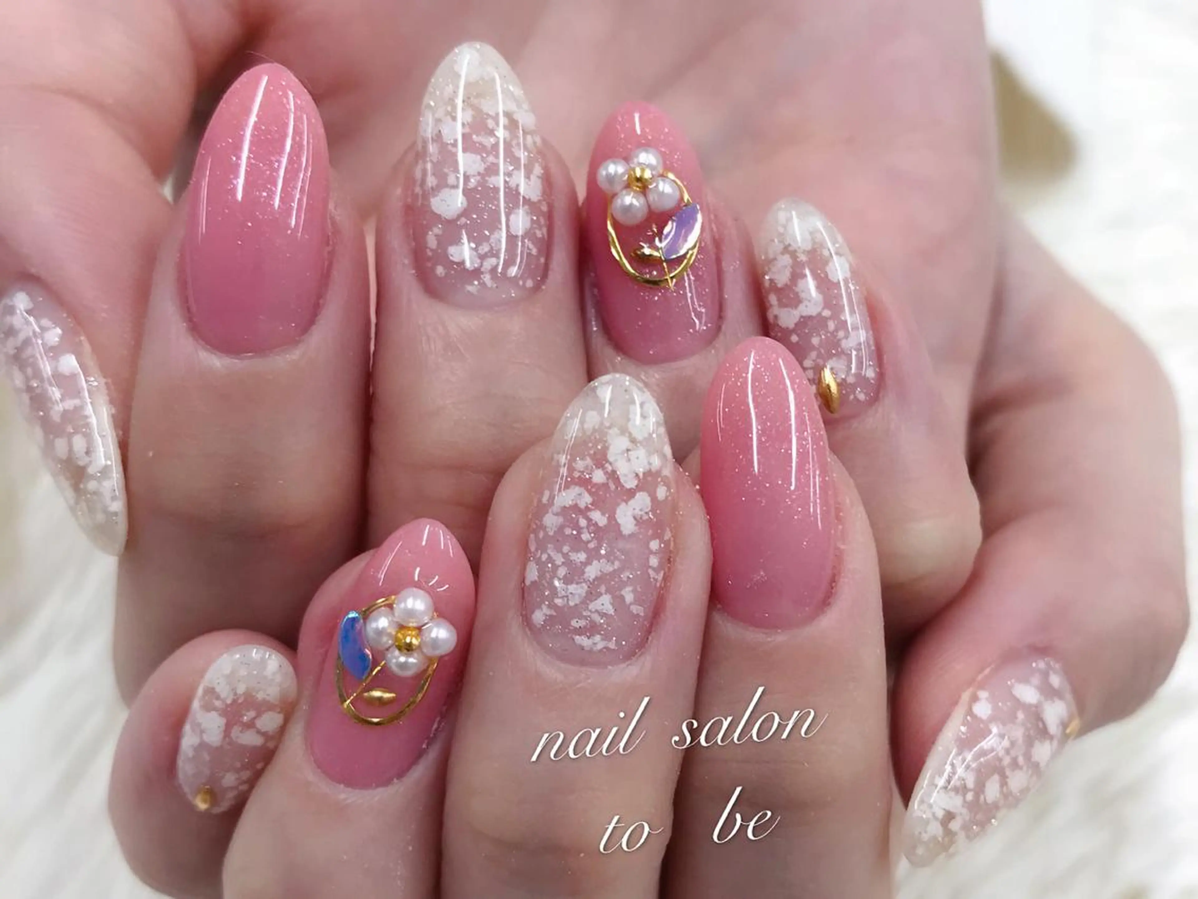 ネイル Nail Salon To Beのネイルデザイン