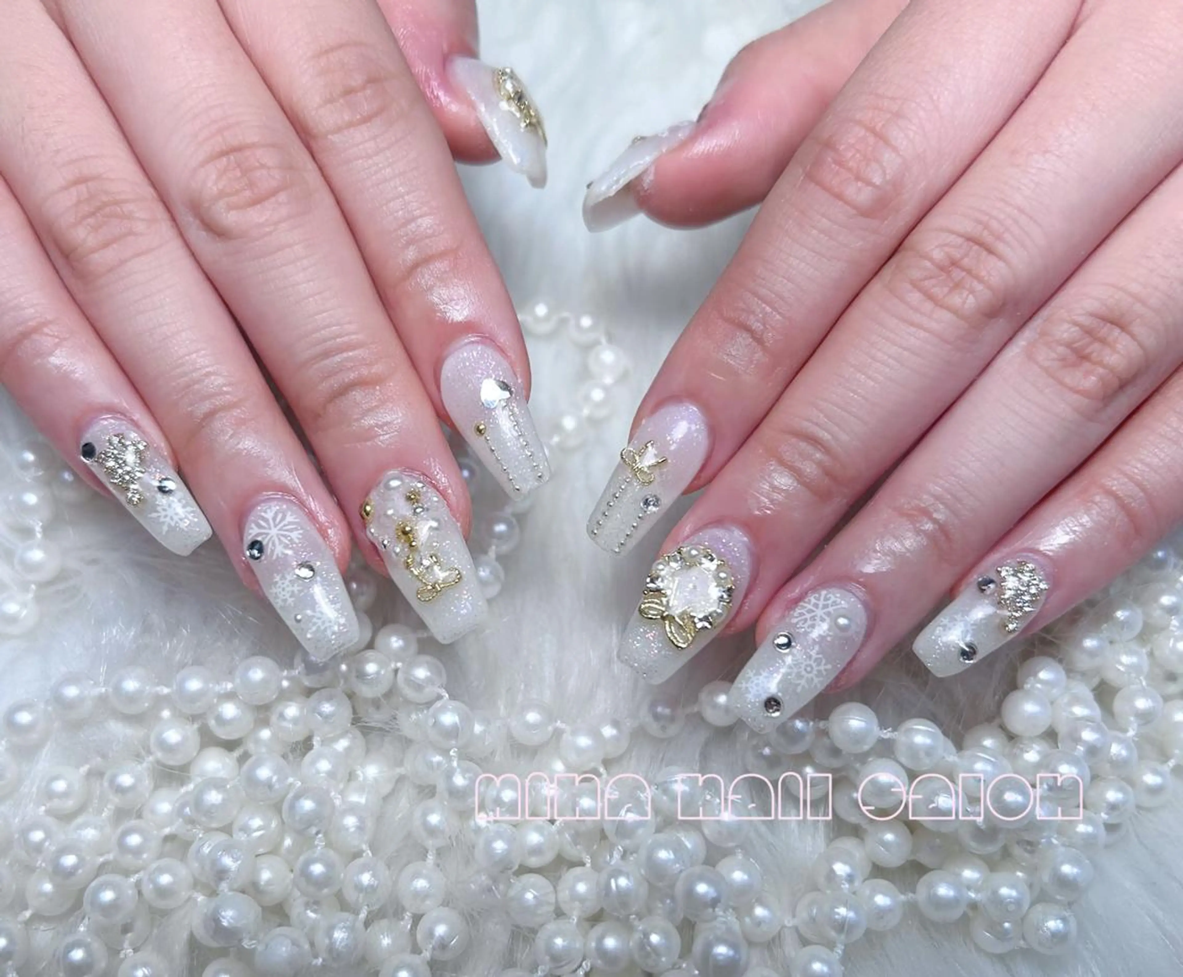 ネイル ハンドネイル 🎀まゆ 🪽🐾のネイルデザイン