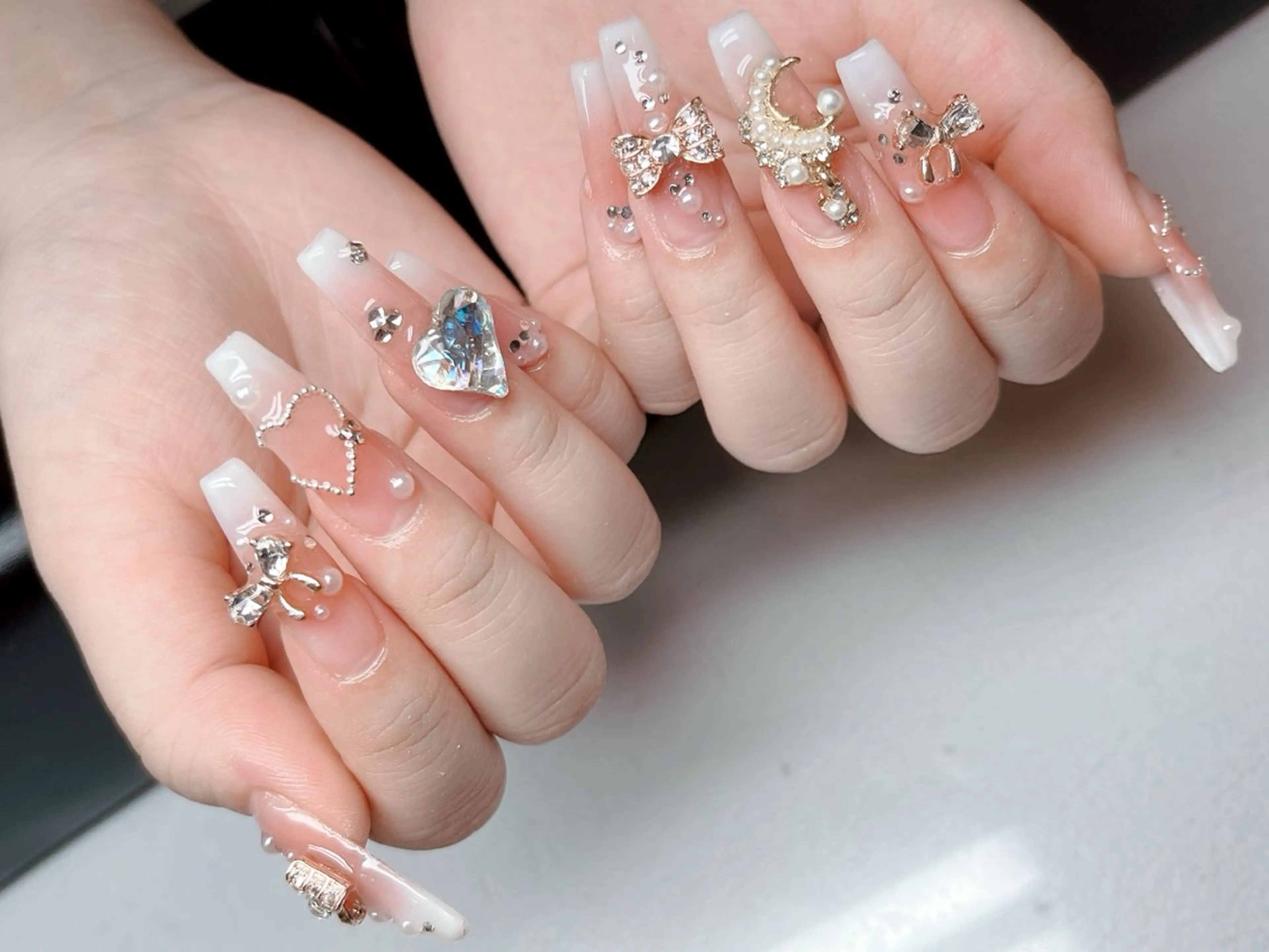 ネイル 🖤スカルプ専門店 新宿・MR🖤のネイルデザイン