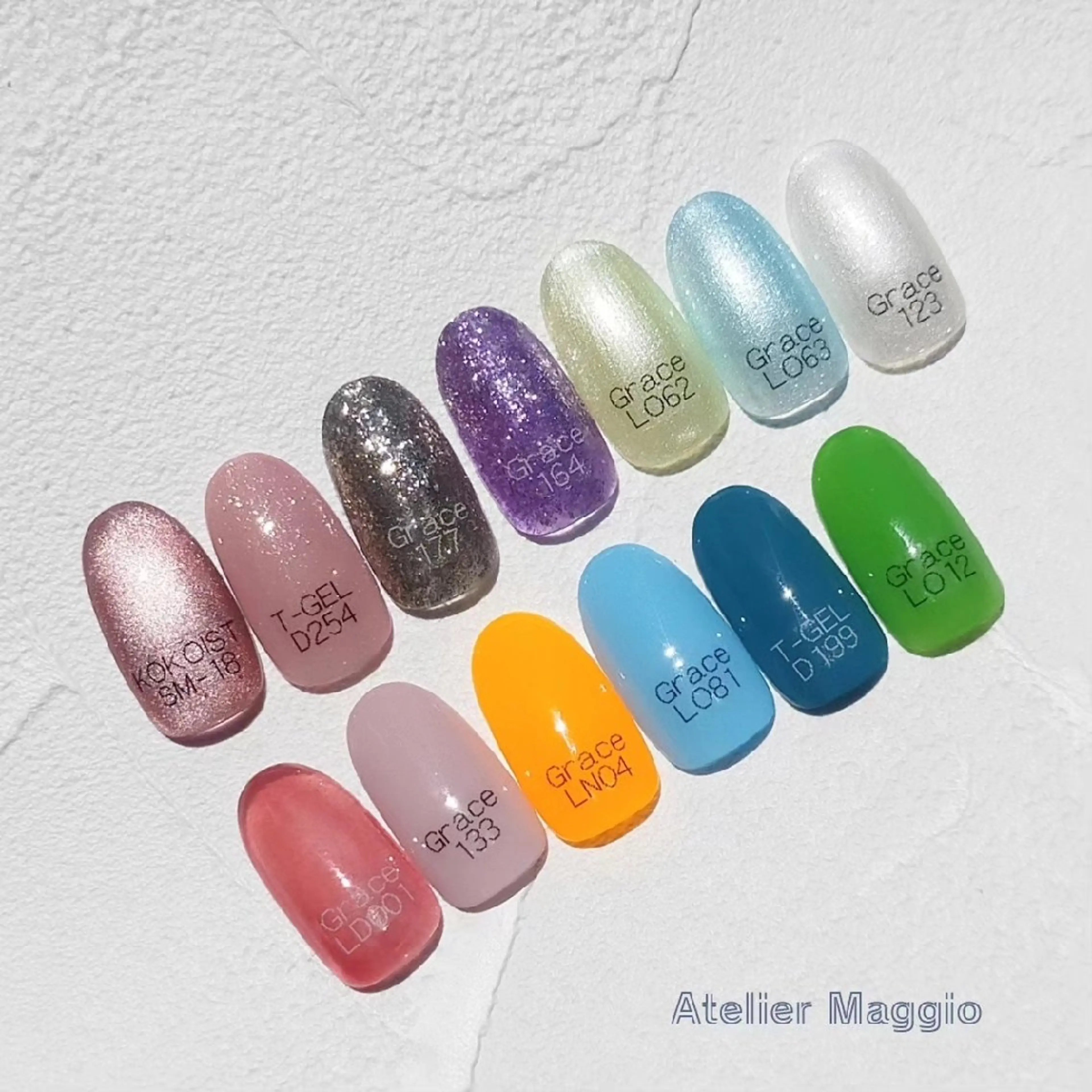 ネイル ラメ(グリッター) マグネットネイル ピンク アトリエマッジョ madokaのネイルデザイン